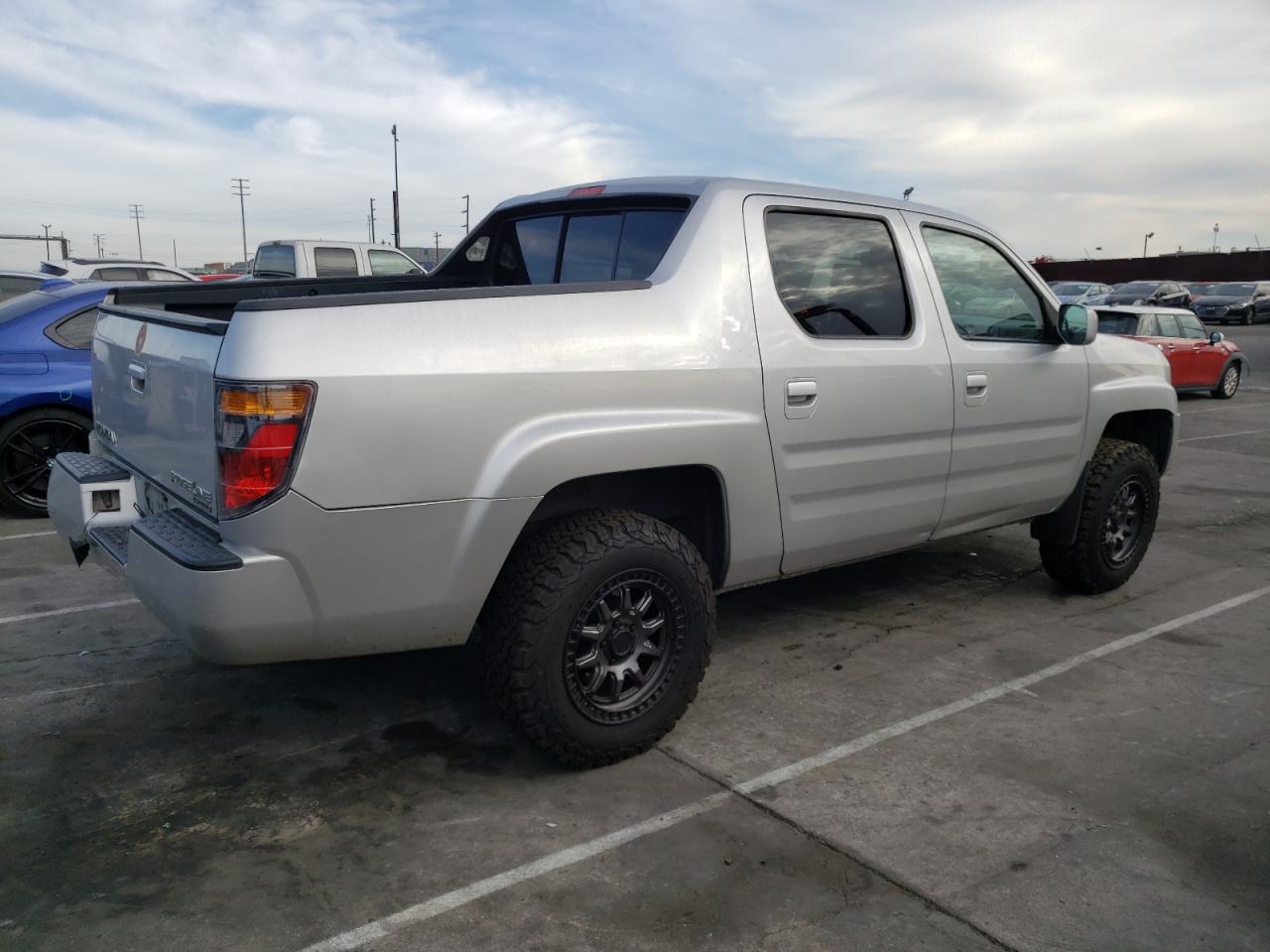 Photo 2 VIN: 2HJYK16518H512813 - HONDA RIDGELINE 