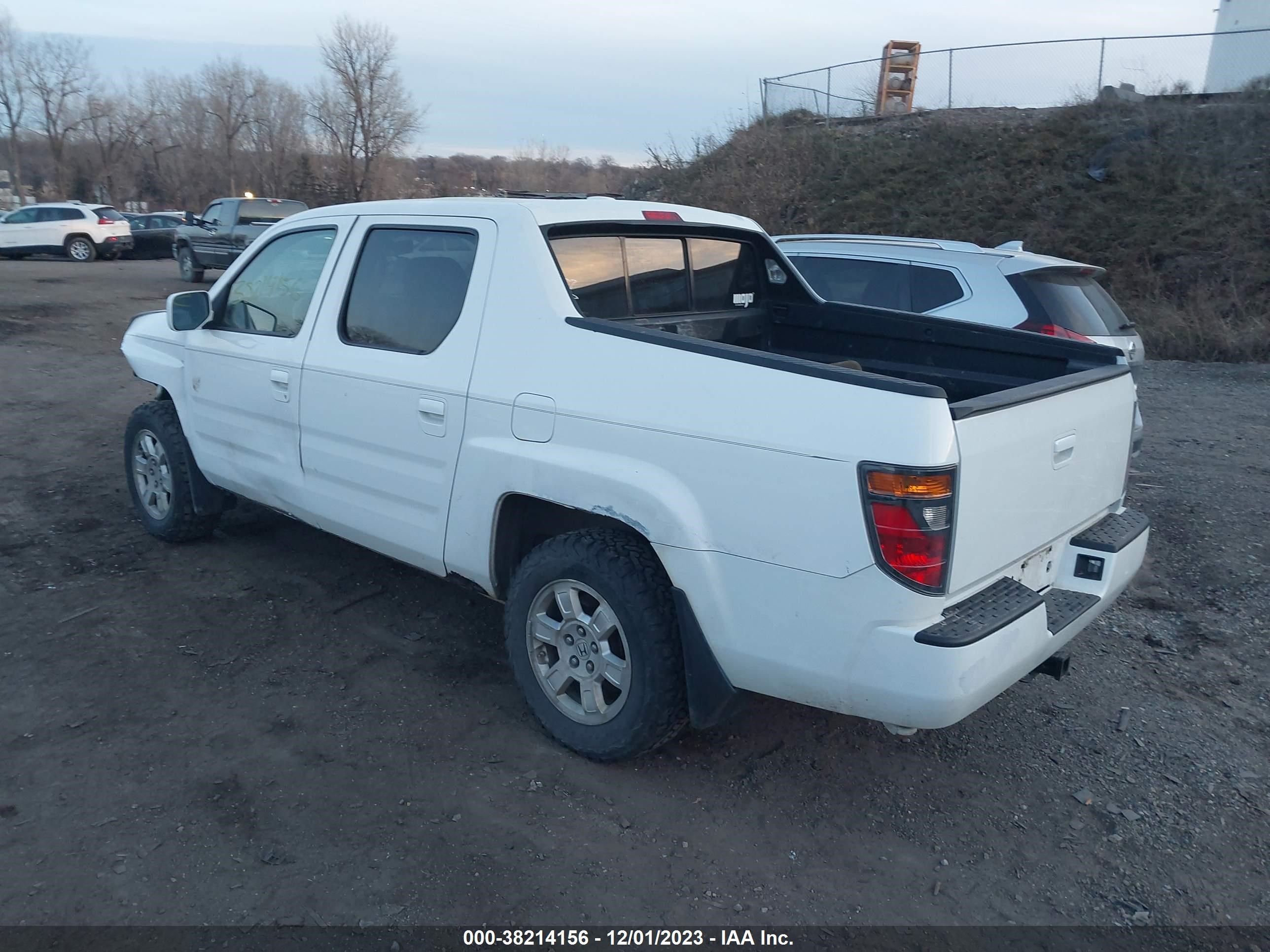 Photo 2 VIN: 2HJYK16518H513279 - HONDA RIDGELINE 