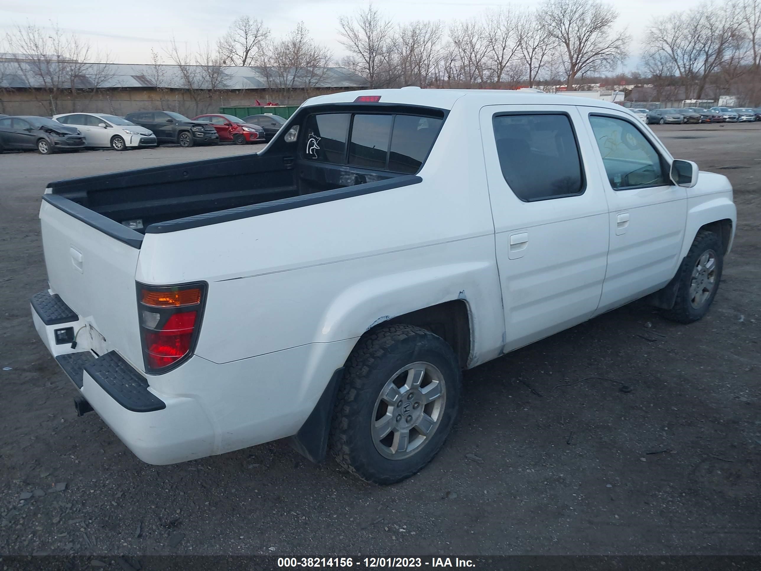 Photo 3 VIN: 2HJYK16518H513279 - HONDA RIDGELINE 