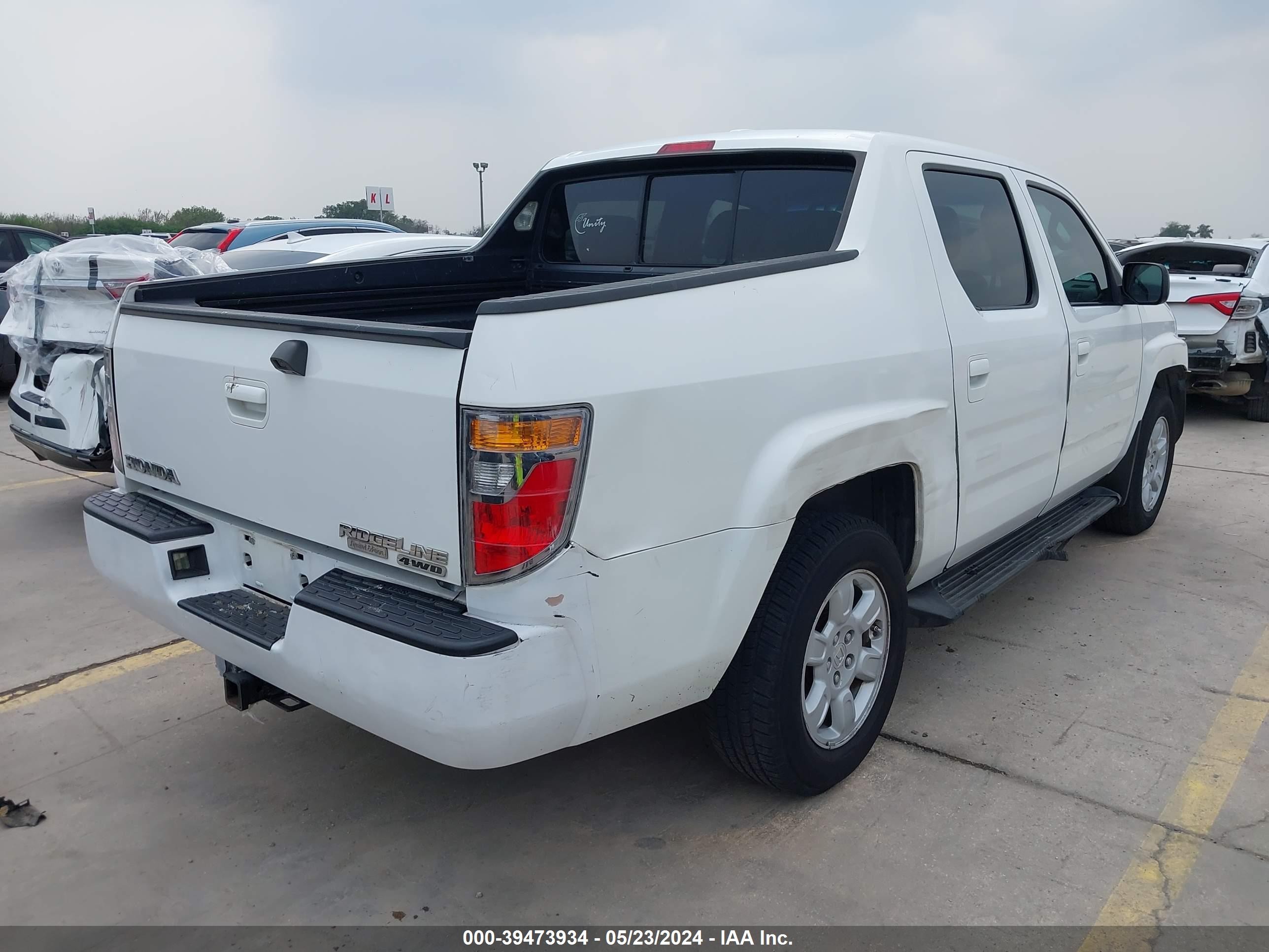 Photo 3 VIN: 2HJYK16526H535403 - HONDA RIDGELINE 