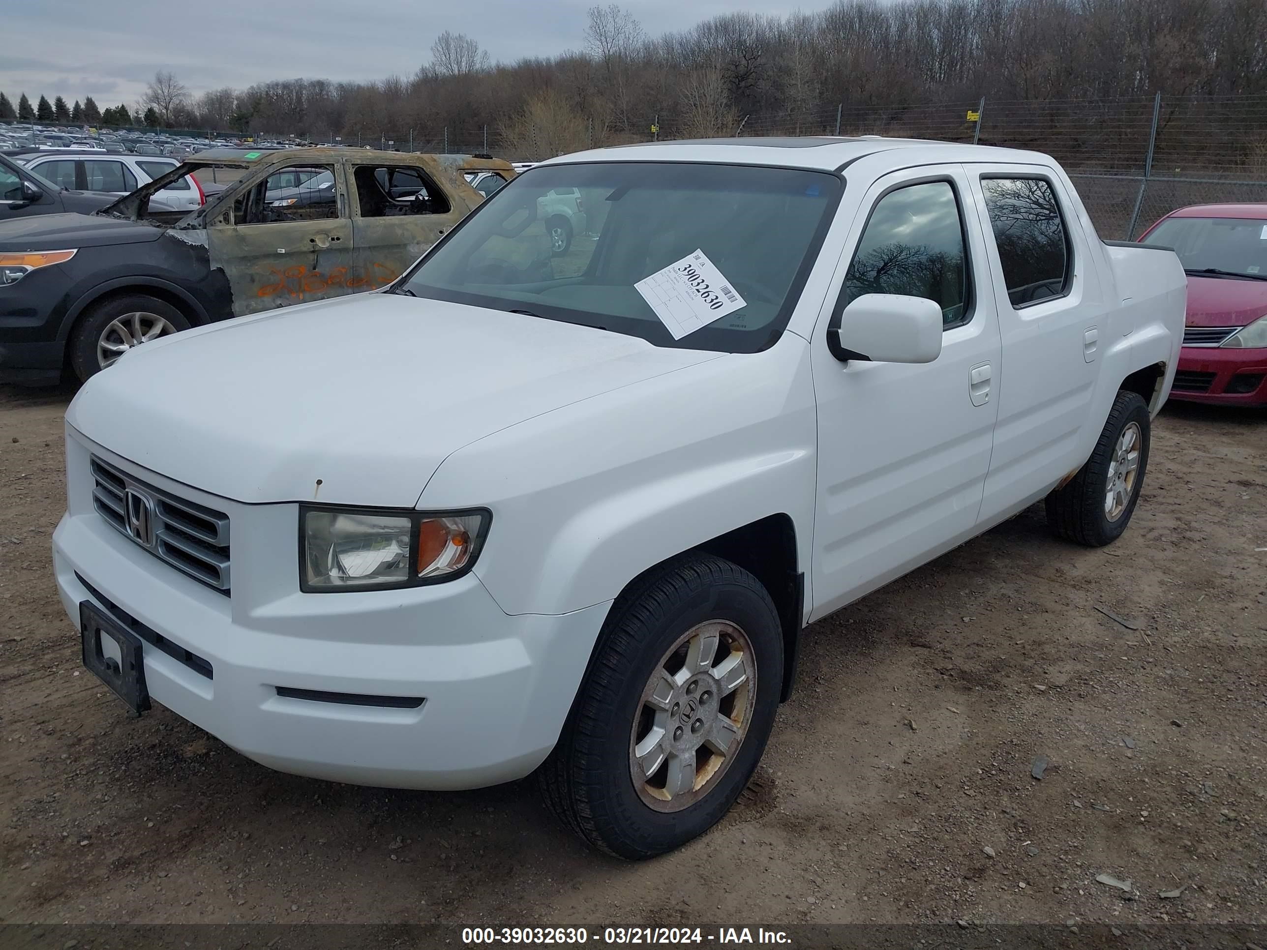 Photo 1 VIN: 2HJYK16538H529242 - HONDA RIDGELINE 