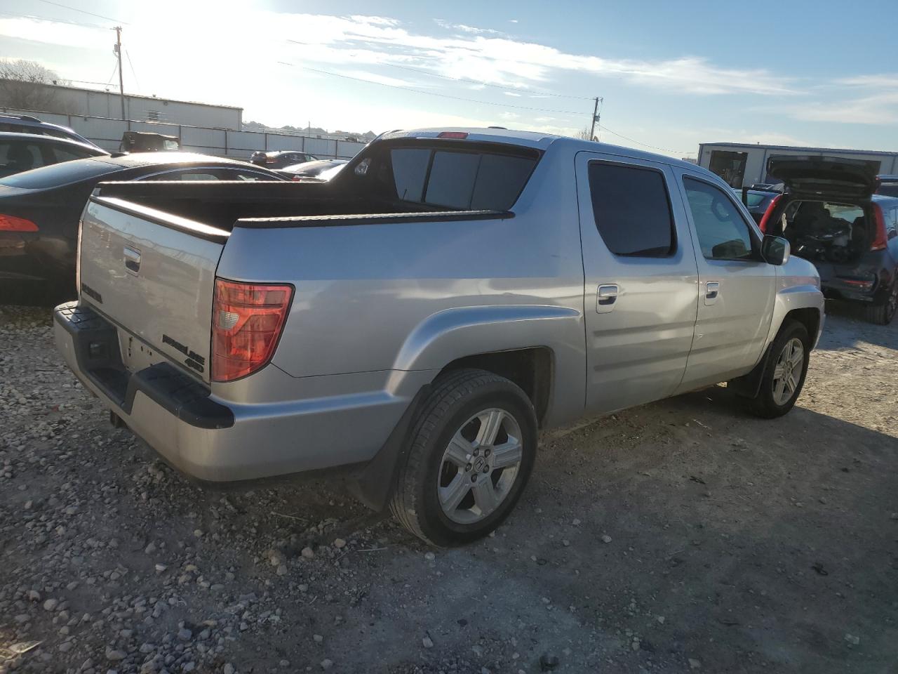 Photo 2 VIN: 2HJYK16539H000133 - HONDA RIDGELINE 