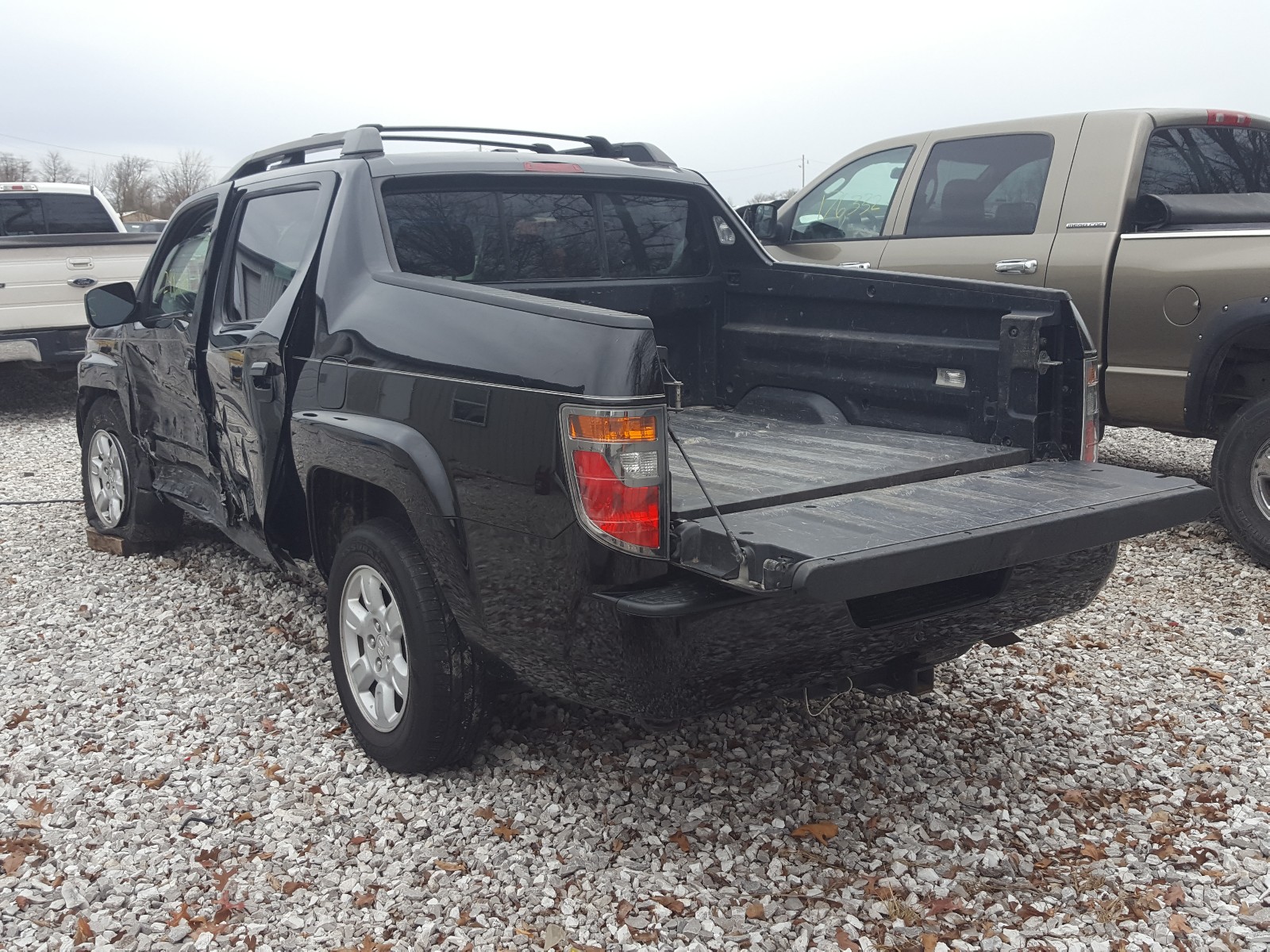 Photo 2 VIN: 2HJYK16557H528883 - HONDA RIDGELINE 