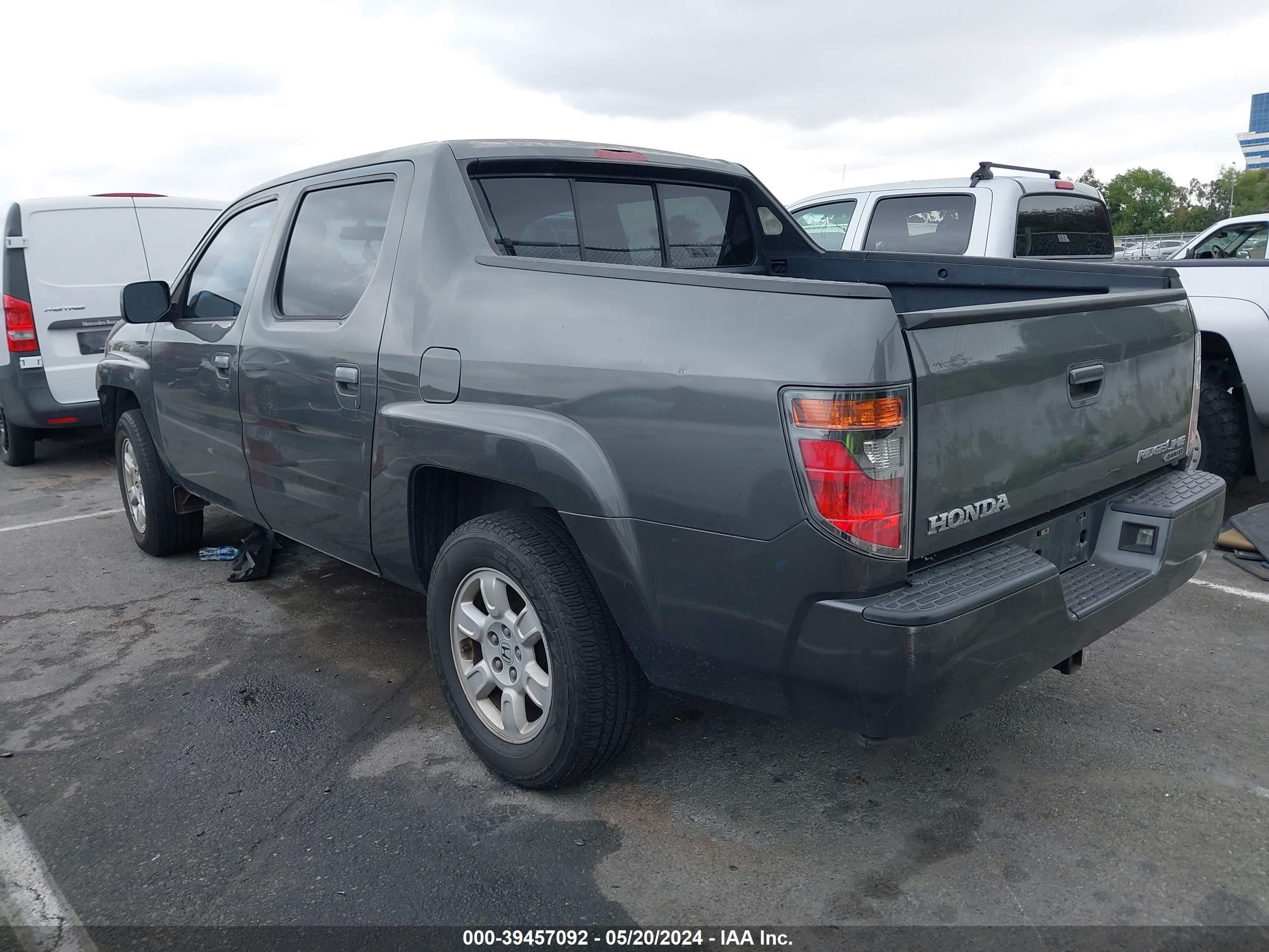 Photo 2 VIN: 2HJYK16567H526253 - HONDA RIDGELINE 