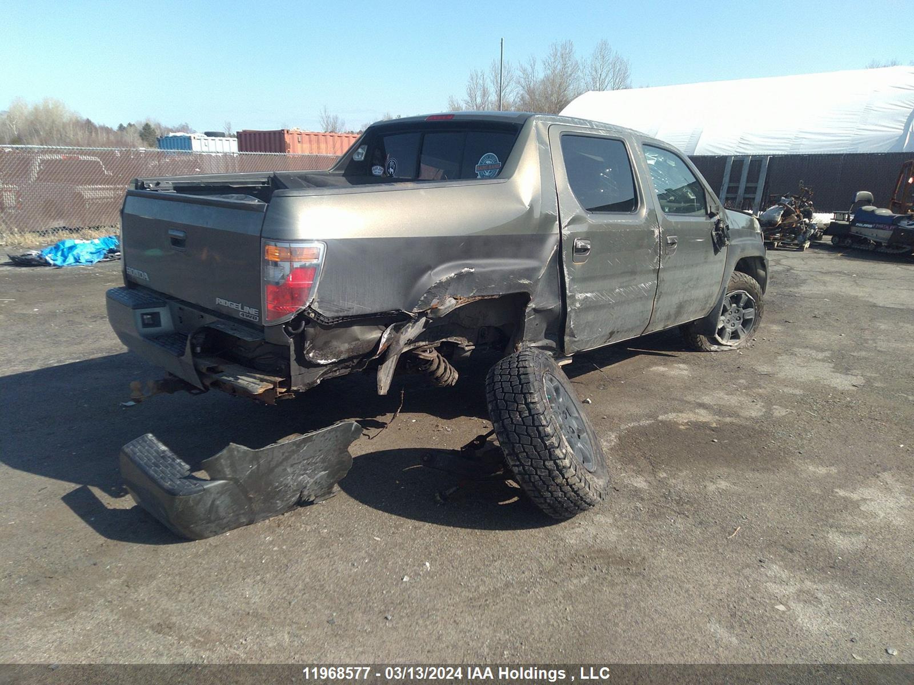 Photo 3 VIN: 2HJYK16576H002057 - HONDA RIDGELINE 