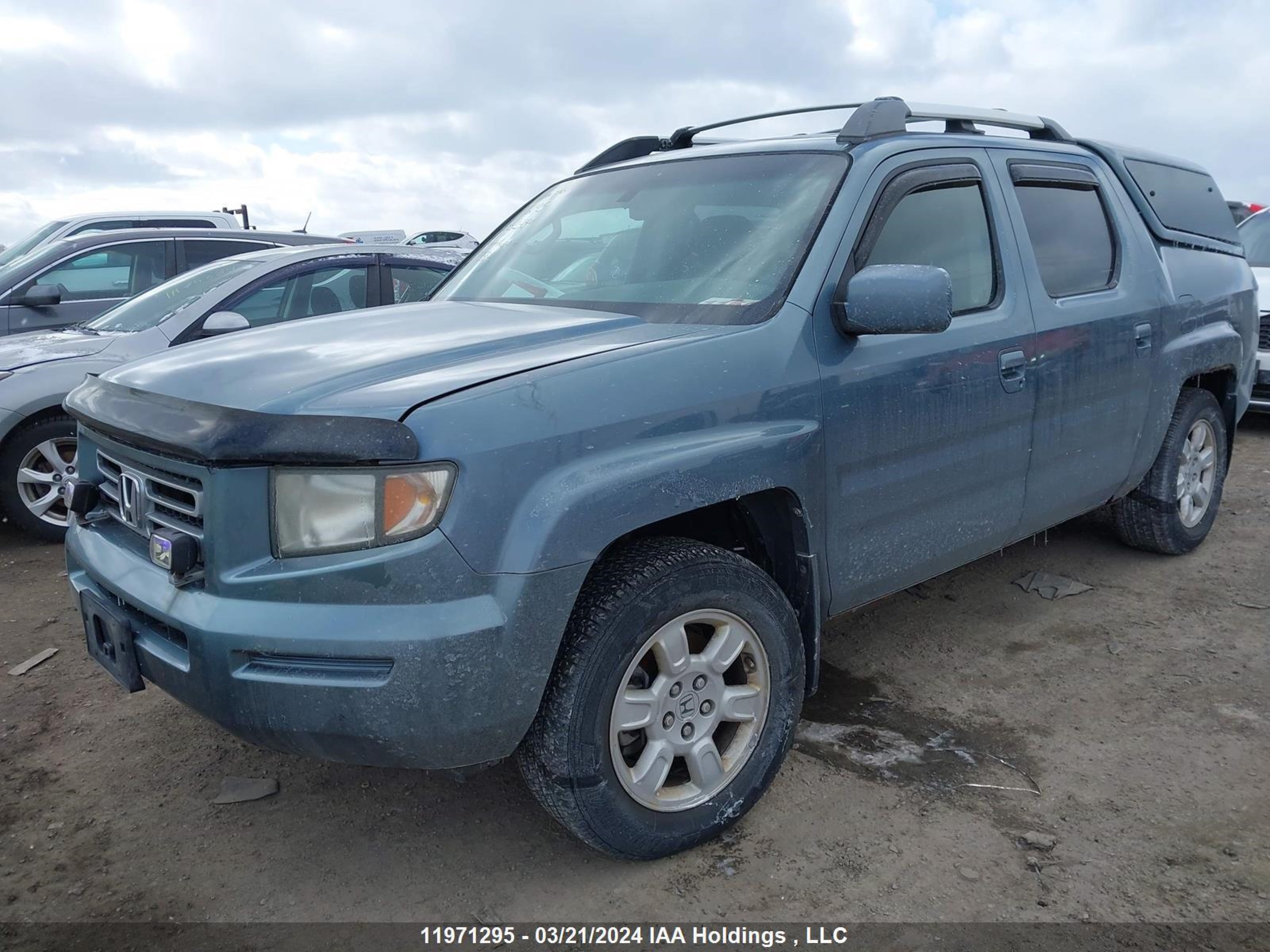 Photo 2 VIN: 2HJYK16587H002389 - HONDA RIDGELINE 