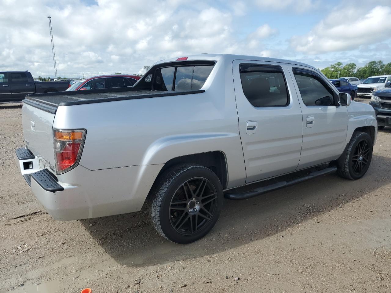 Photo 2 VIN: 2HJYK16588H530757 - HONDA RIDGELINE 