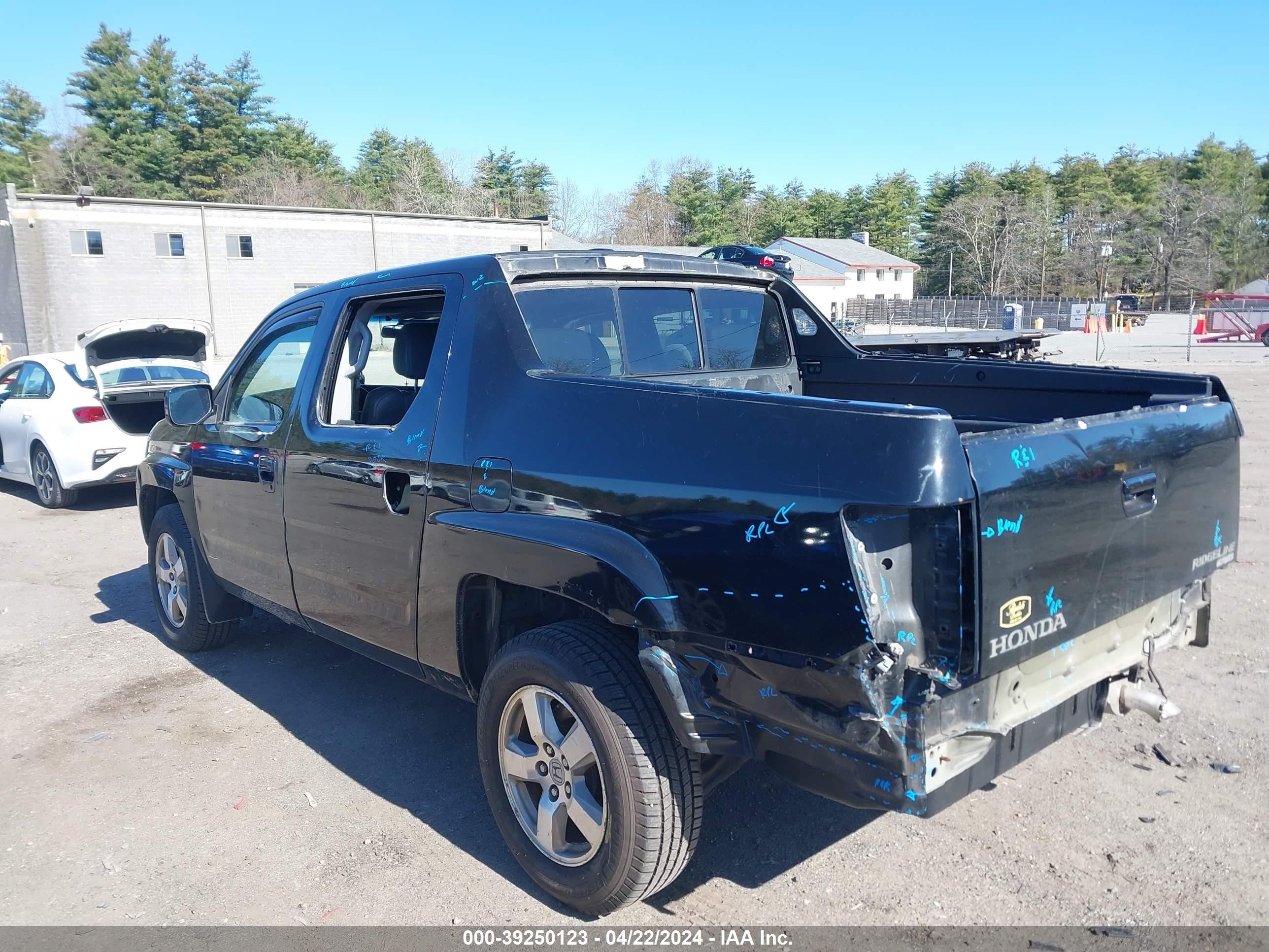 Photo 2 VIN: 2HJYK16588H540673 - HONDA RIDGELINE 