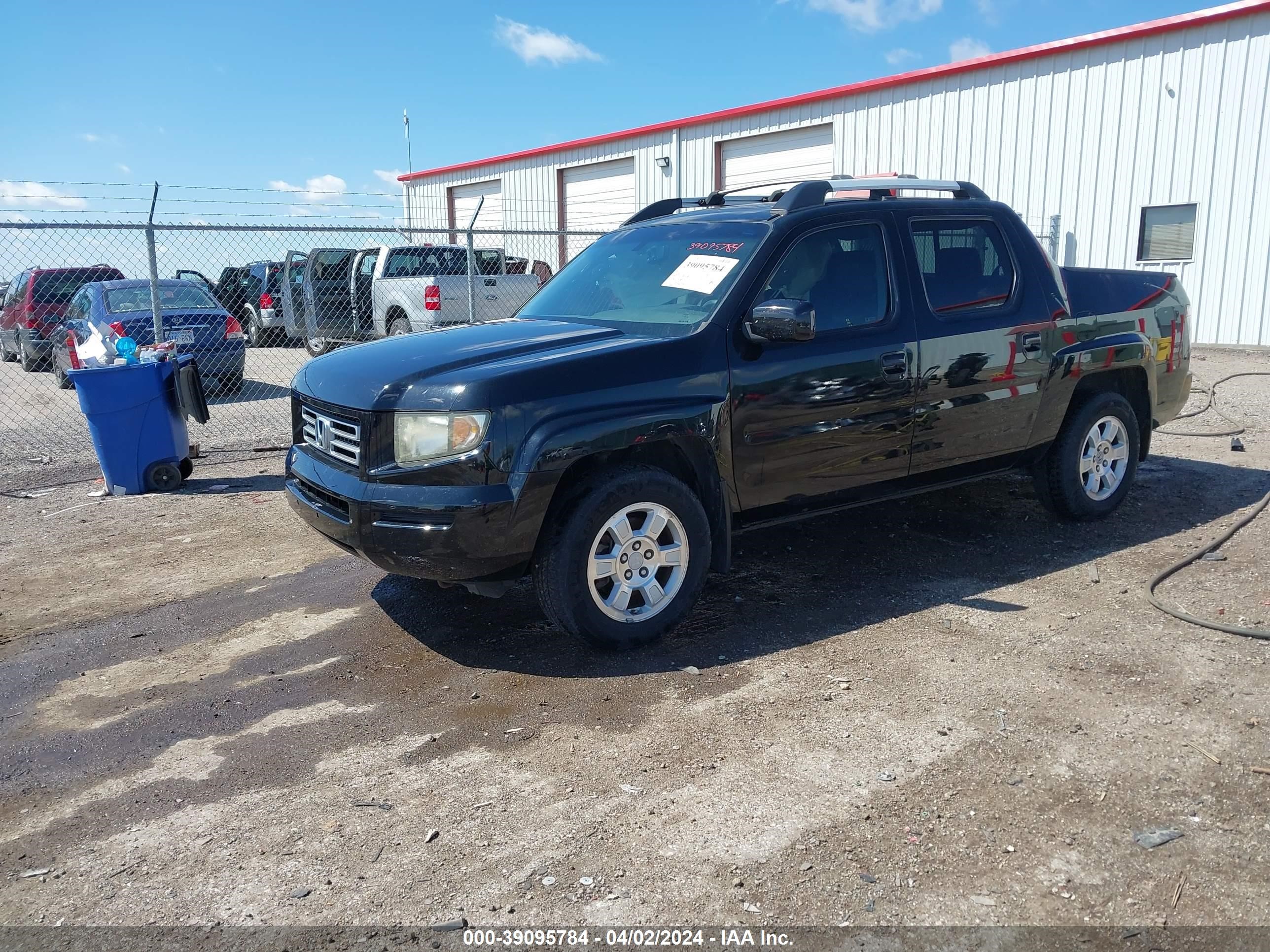 Photo 1 VIN: 2HJYK16598H507777 - HONDA RIDGELINE 