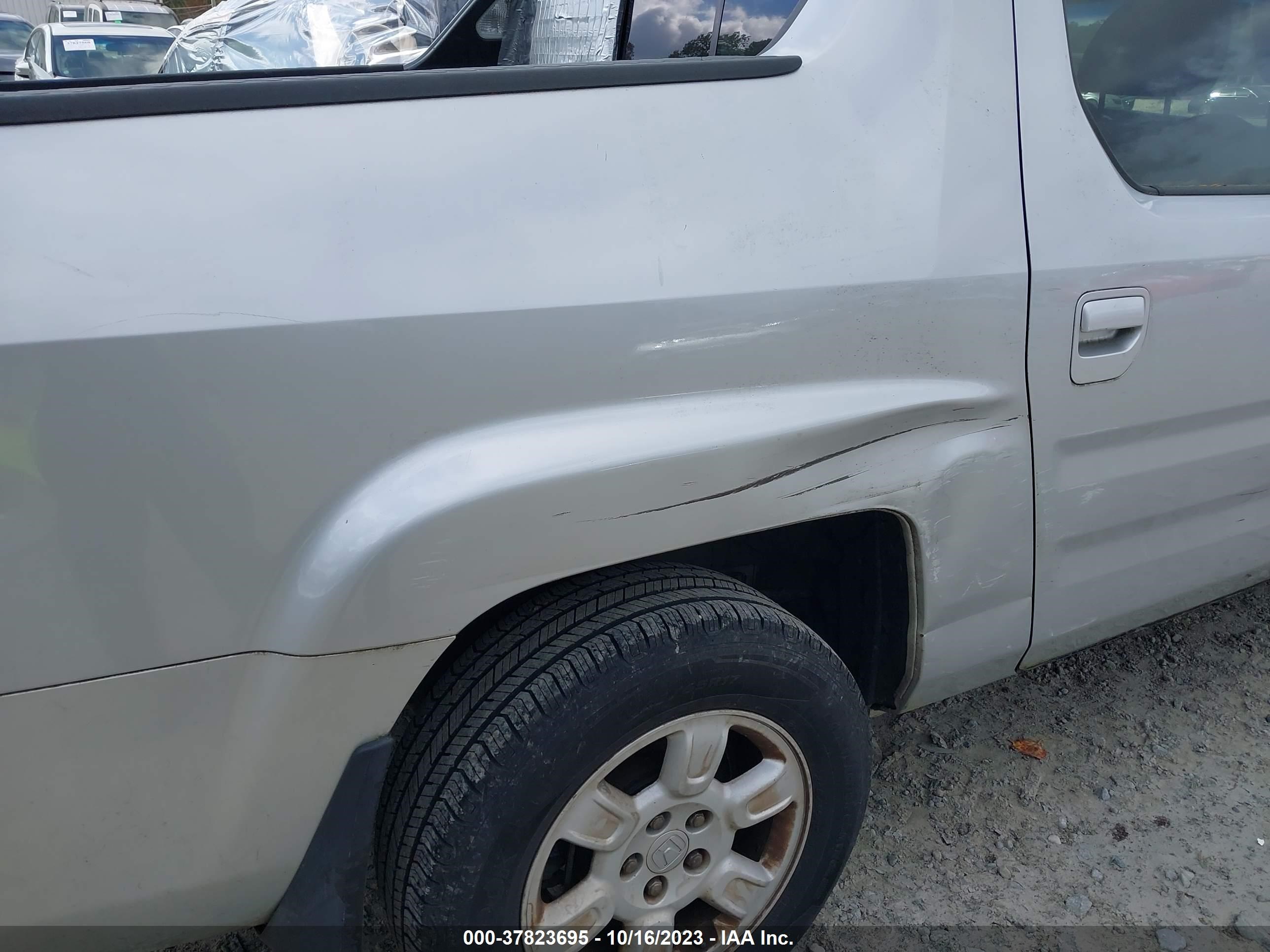 Photo 5 VIN: 2HJYK165X6H573431 - HONDA RIDGELINE 