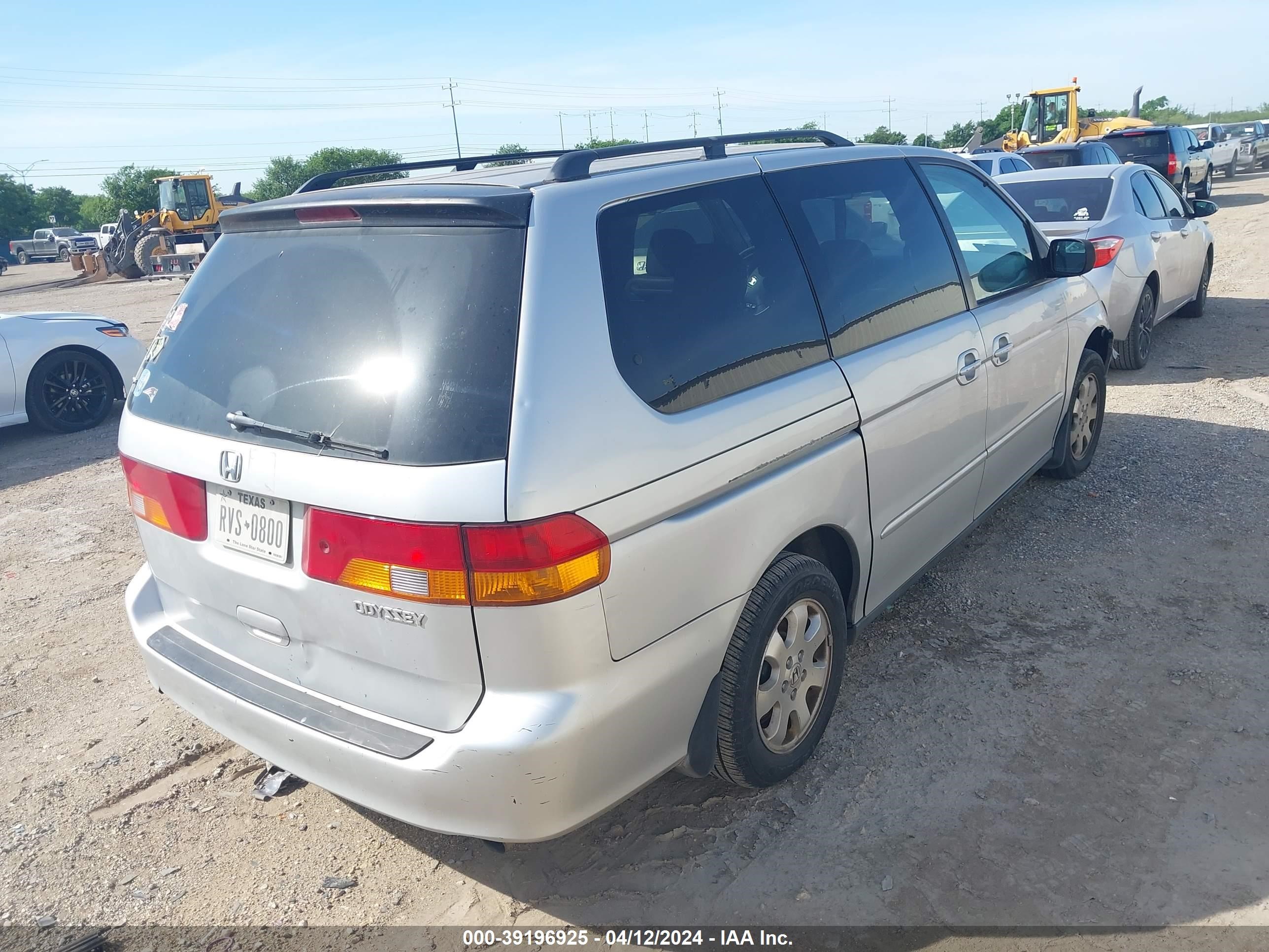 Photo 3 VIN: 2HKRL18002H524716 - HONDA ODYSSEY 