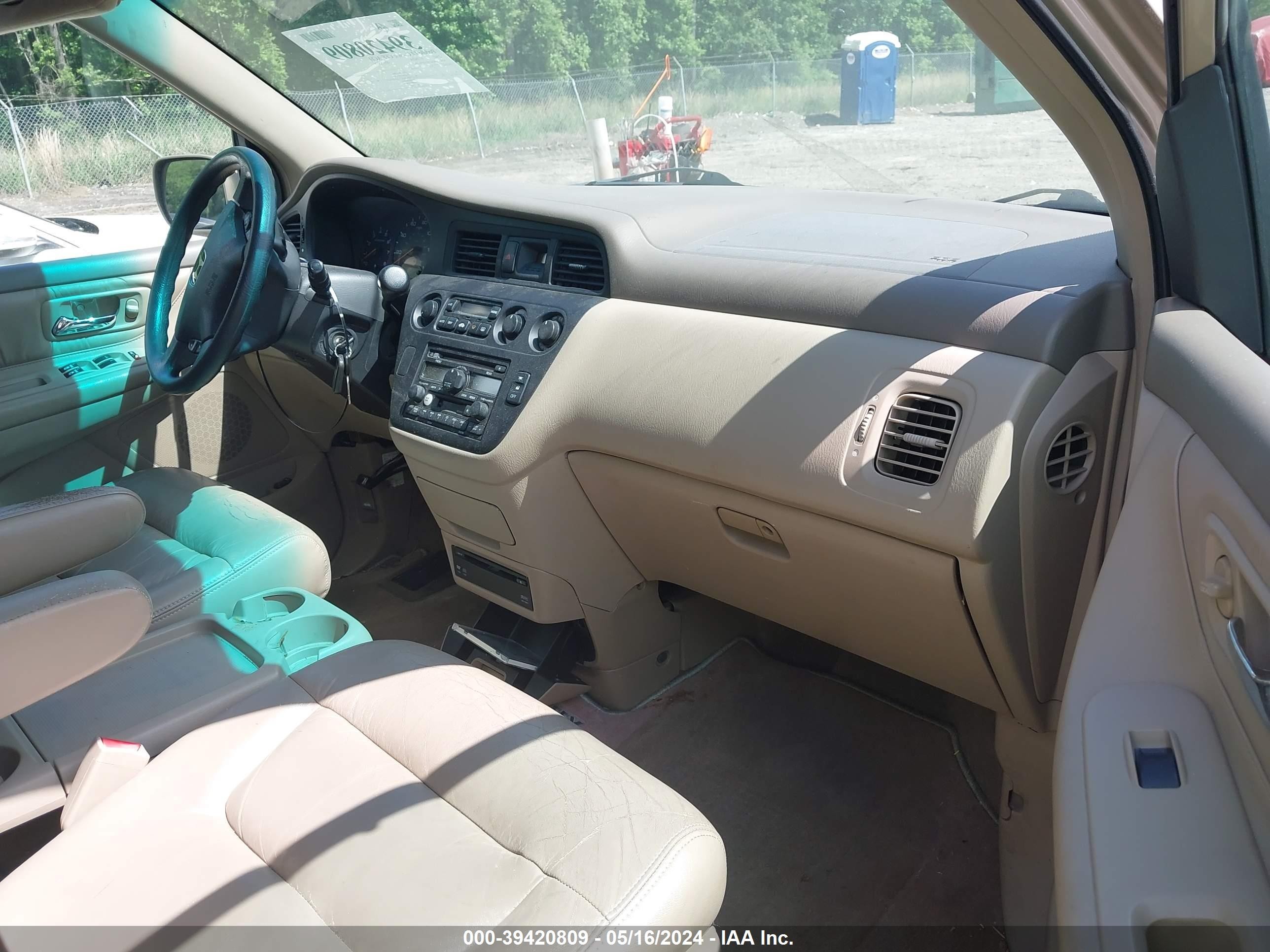 Photo 4 VIN: 2HKRL18052H549692 - HONDA ODYSSEY 