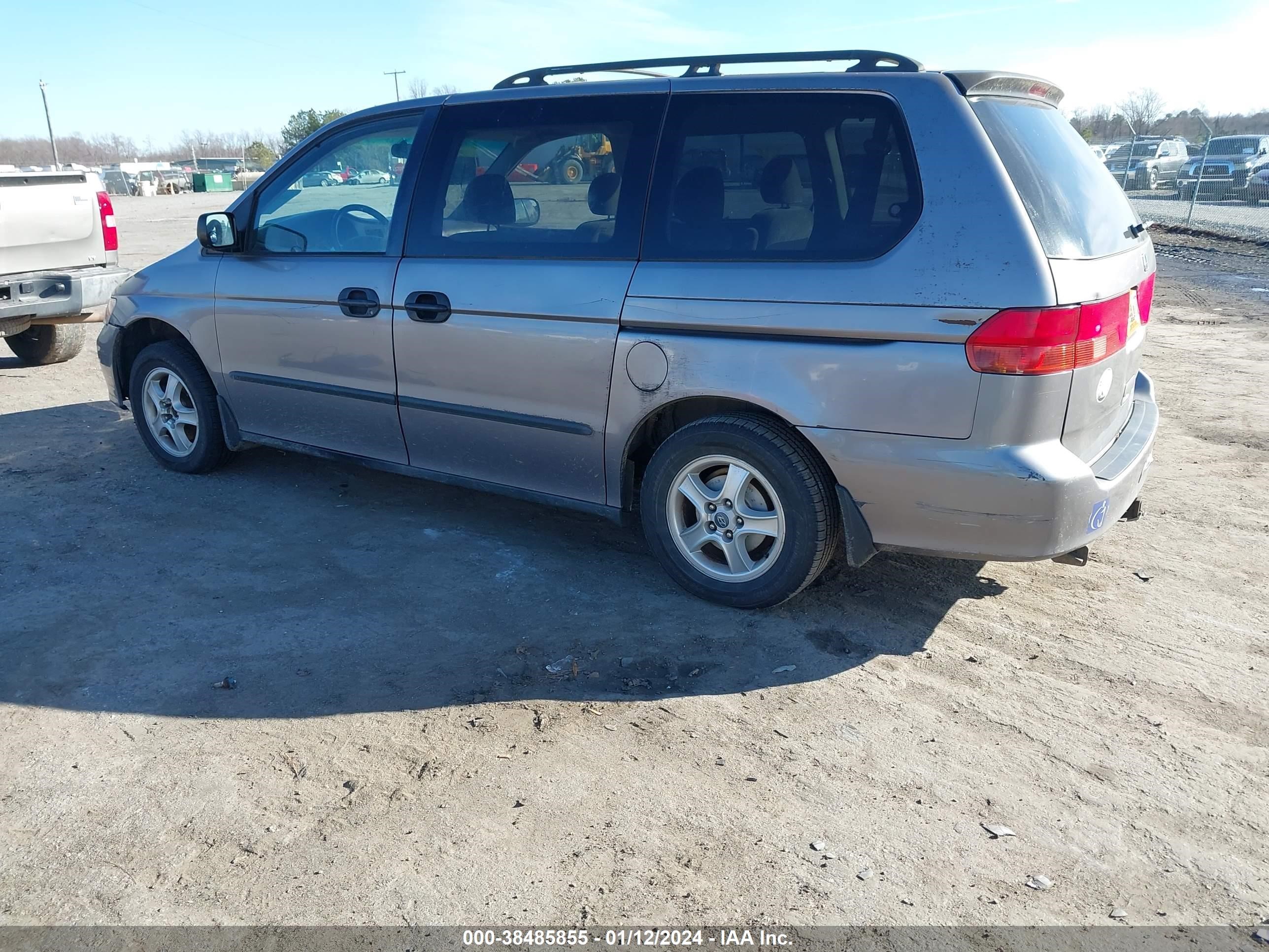 Photo 2 VIN: 2HKRL1853XH531369 - HONDA ODYSSEY 