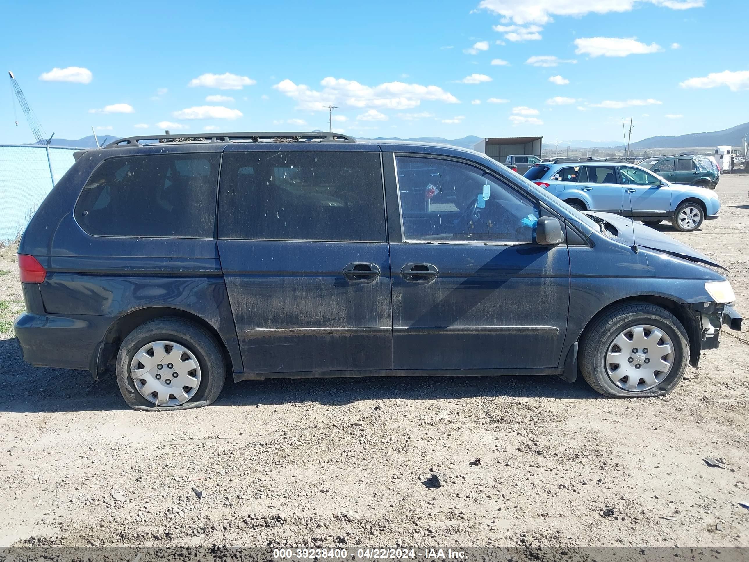 Photo 13 VIN: 2HKRL1853YH521068 - HONDA ODYSSEY 