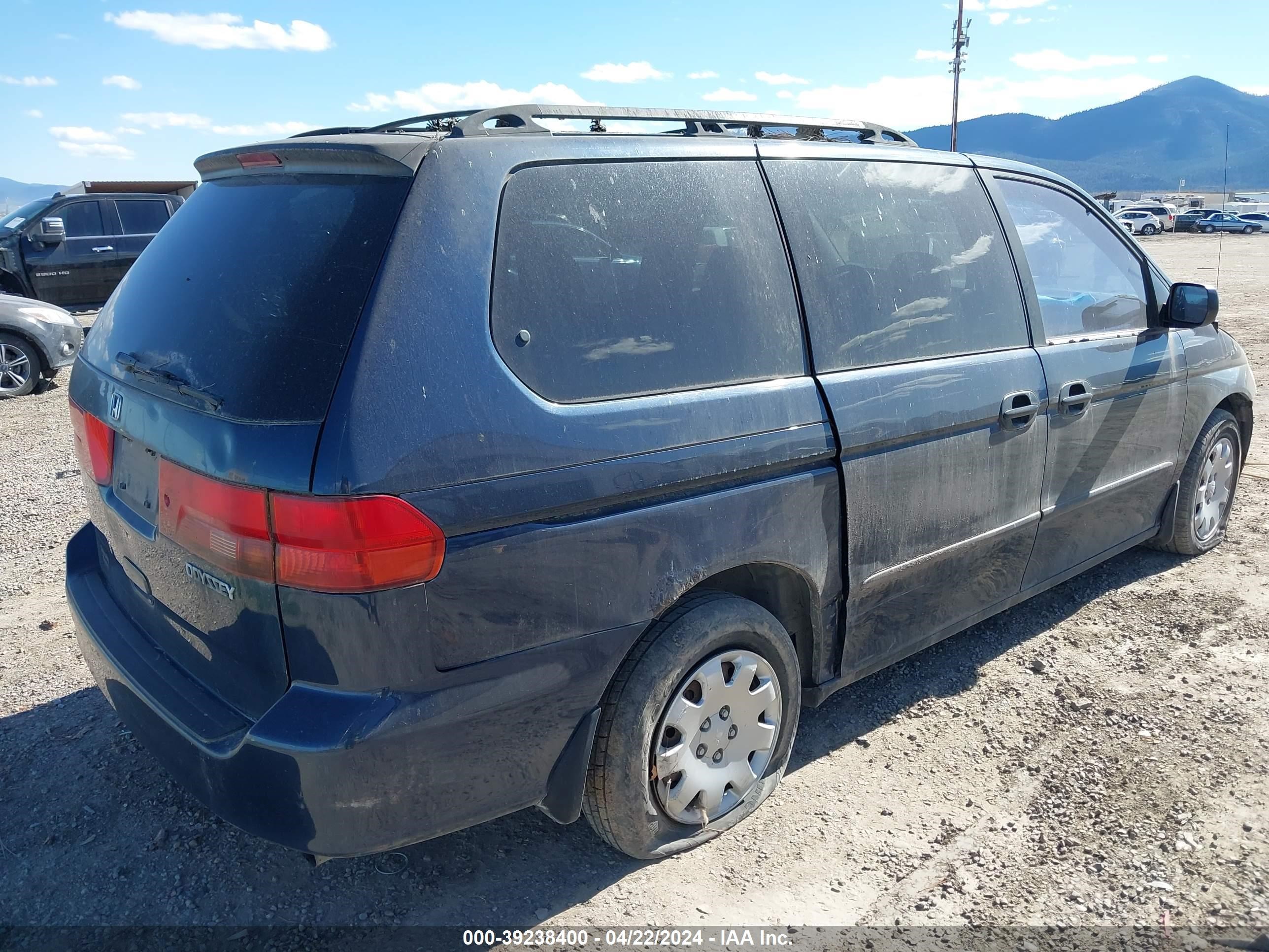 Photo 3 VIN: 2HKRL1853YH521068 - HONDA ODYSSEY 