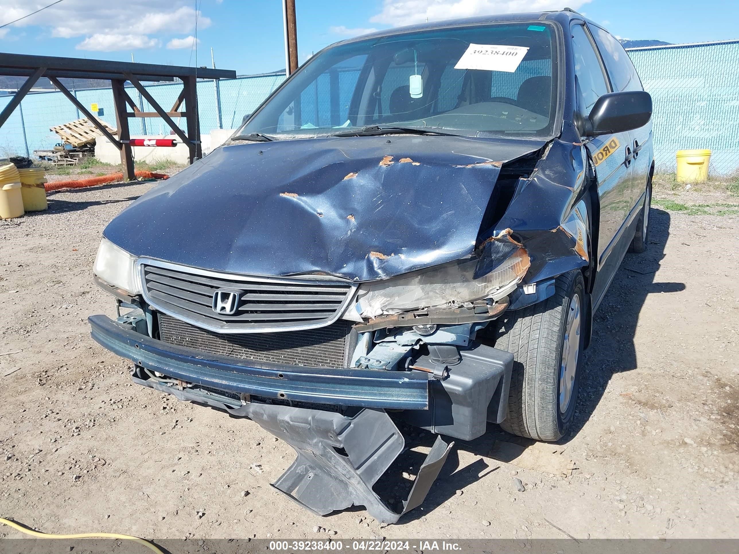 Photo 5 VIN: 2HKRL1853YH521068 - HONDA ODYSSEY 