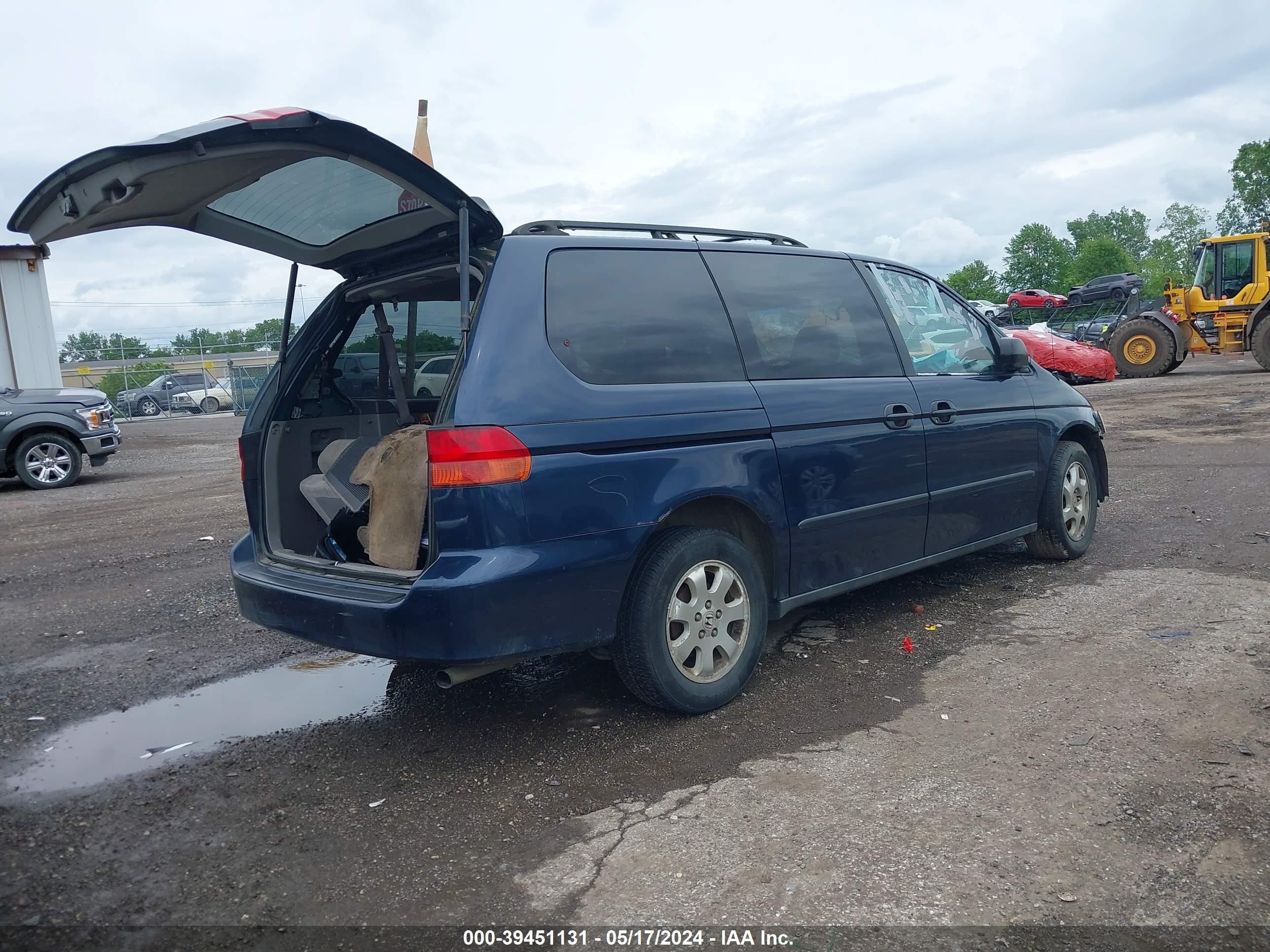 Photo 3 VIN: 2HKRL1854XH519943 - HONDA ODYSSEY 