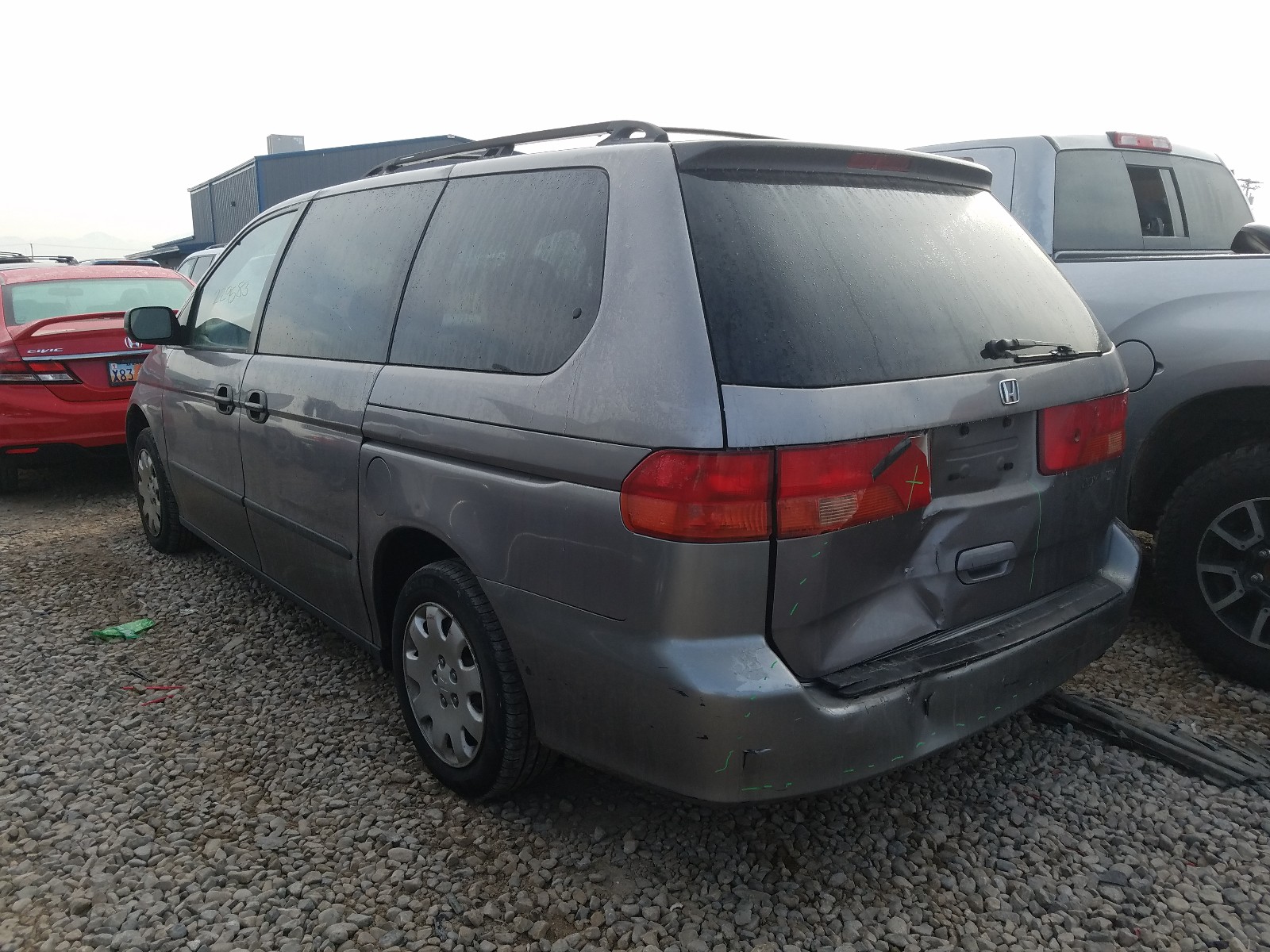 Photo 2 VIN: 2HKRL1854YH590917 - HONDA ODYSSEY LX 