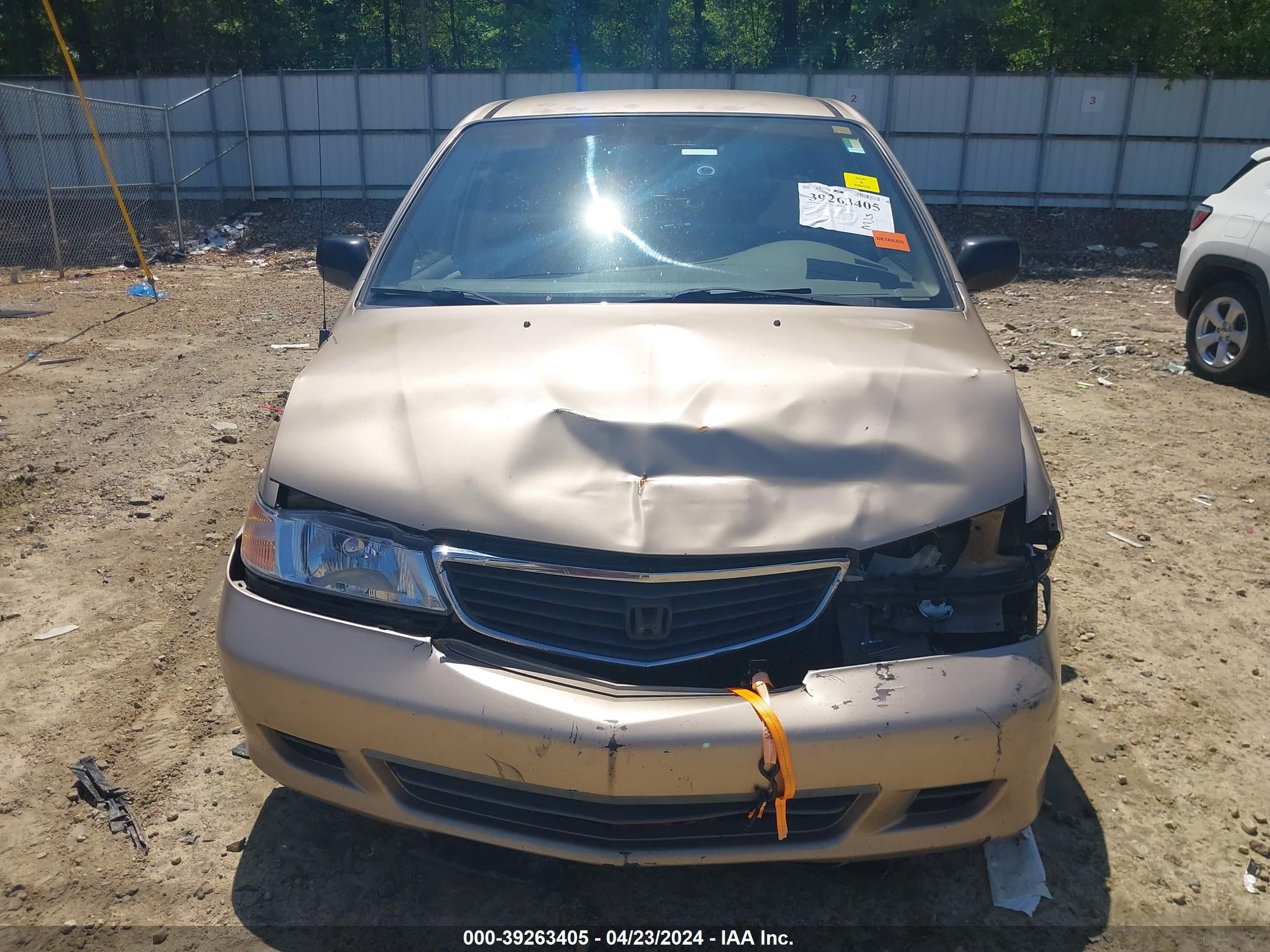 Photo 11 VIN: 2HKRL1854YH609191 - HONDA ODYSSEY 