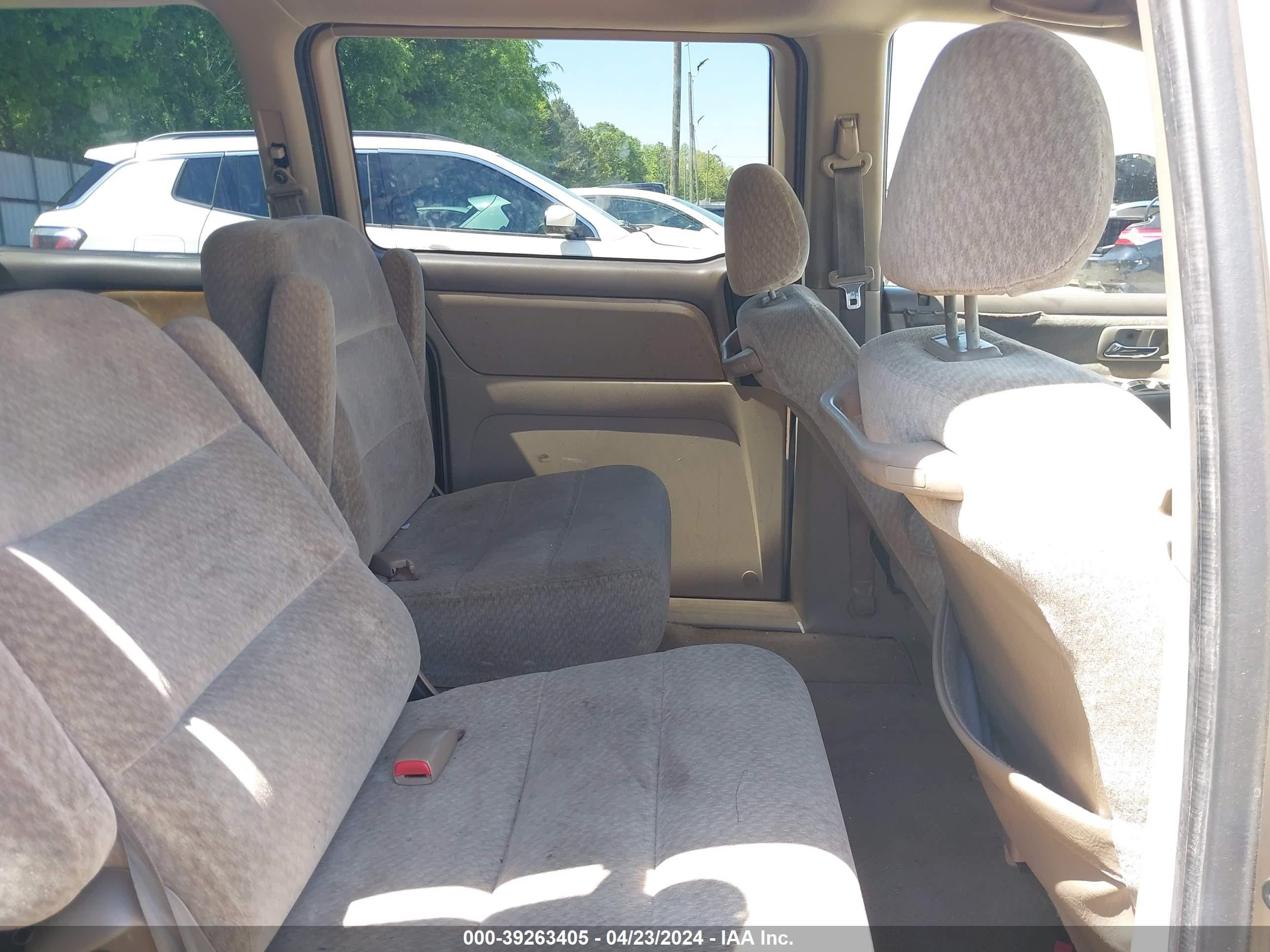 Photo 7 VIN: 2HKRL1854YH609191 - HONDA ODYSSEY 