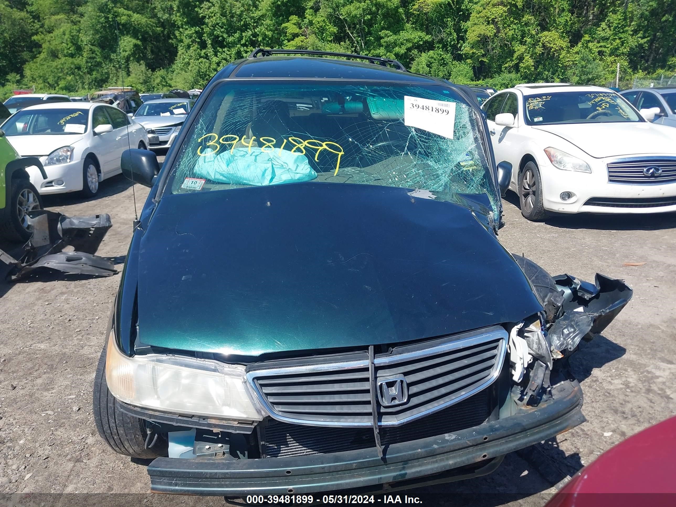 Photo 11 VIN: 2HKRL1857YH551464 - HONDA ODYSSEY 