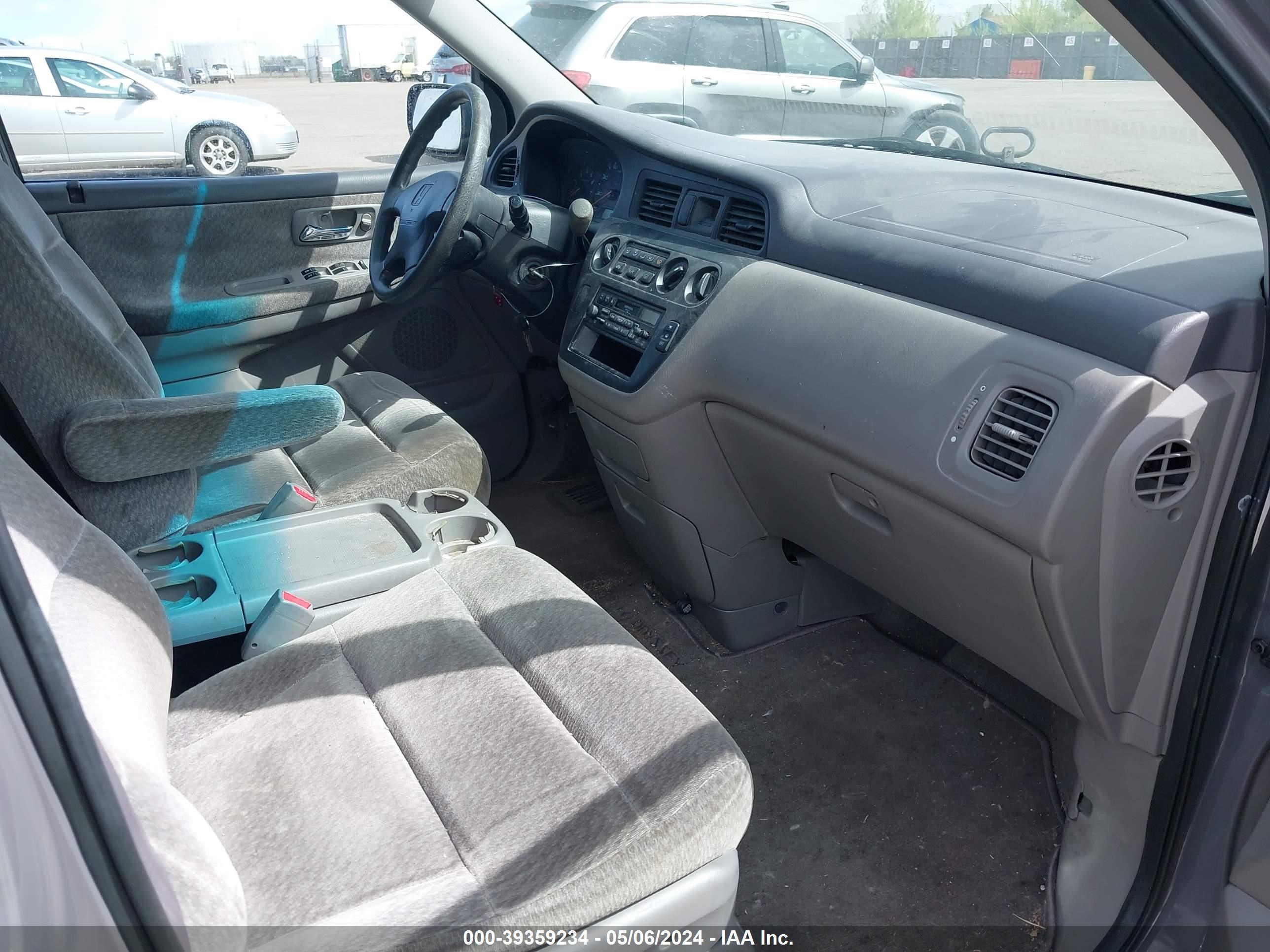 Photo 4 VIN: 2HKRL185XYH506910 - HONDA ODYSSEY 