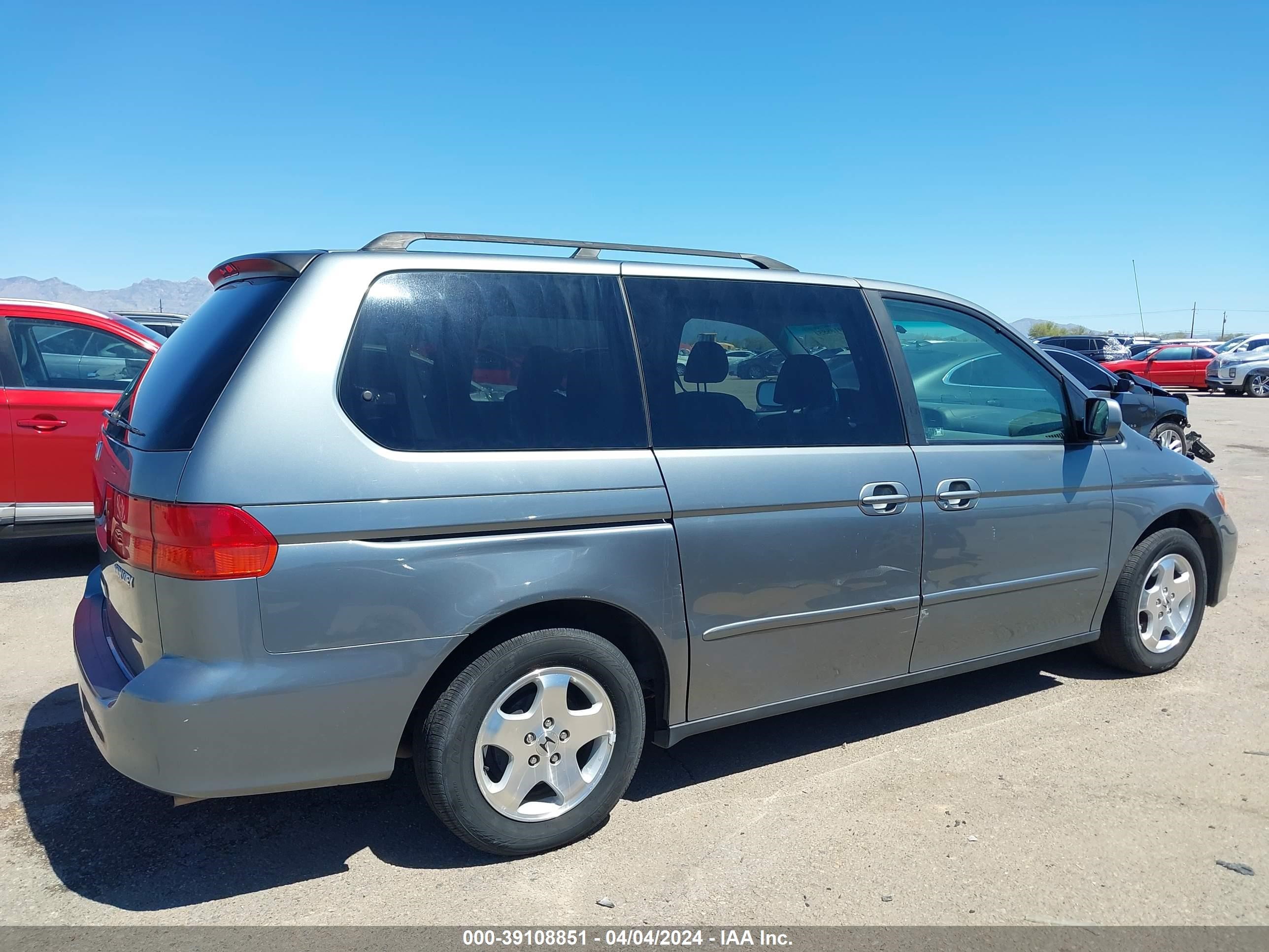 Photo 12 VIN: 2HKRL18601H523441 - HONDA ODYSSEY 