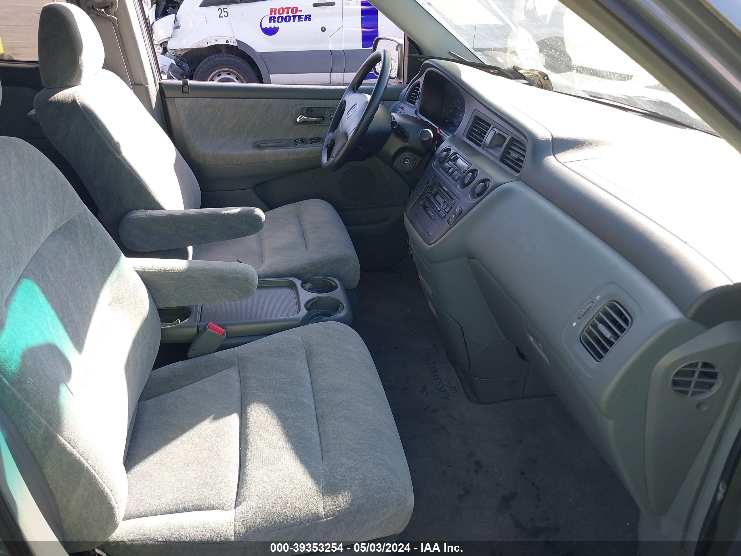 Photo 4 VIN: 2HKRL1861XH547742 - HONDA ODYSSEY 