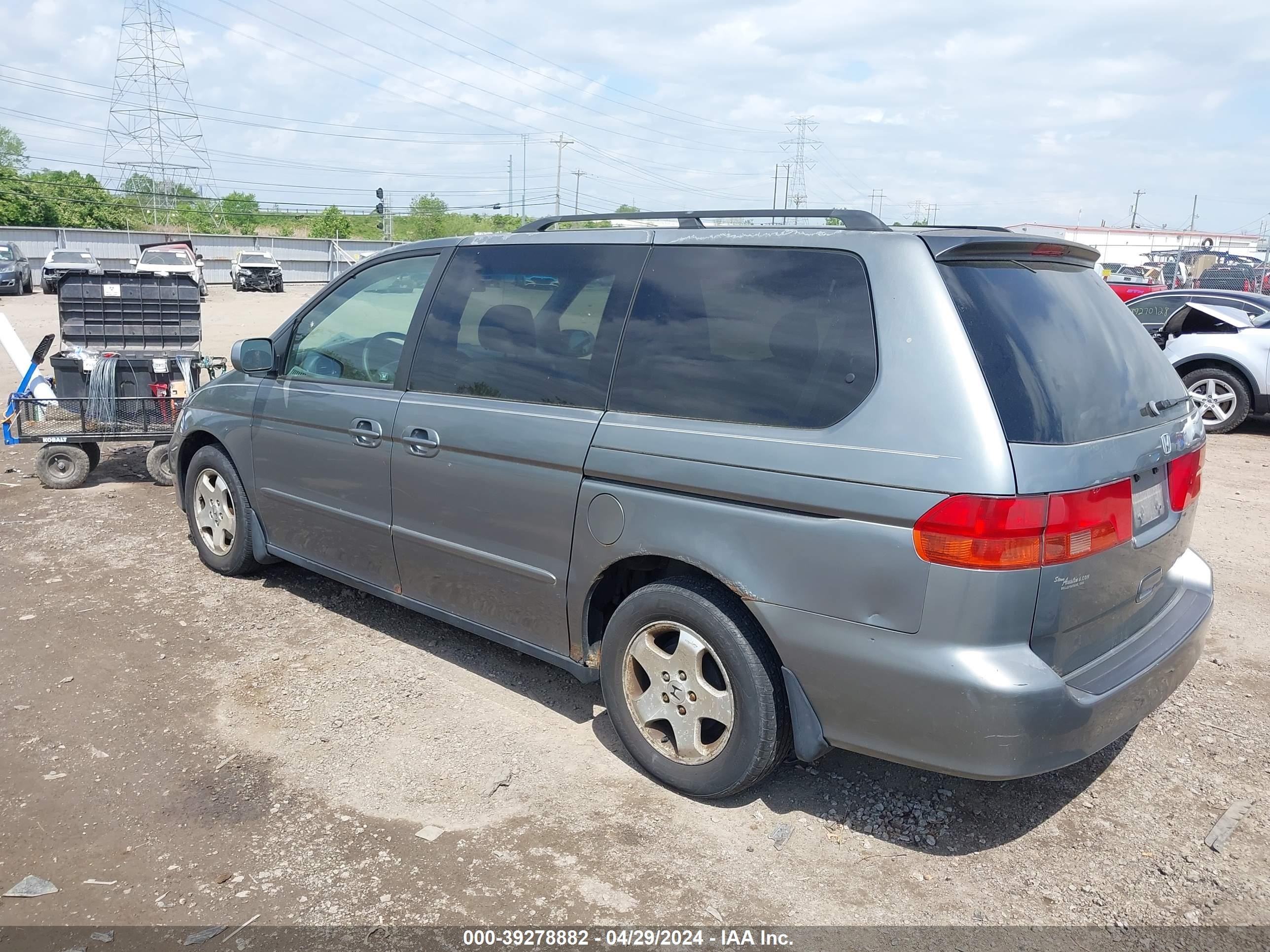 Photo 2 VIN: 2HKRL18621H565593 - HONDA ODYSSEY 