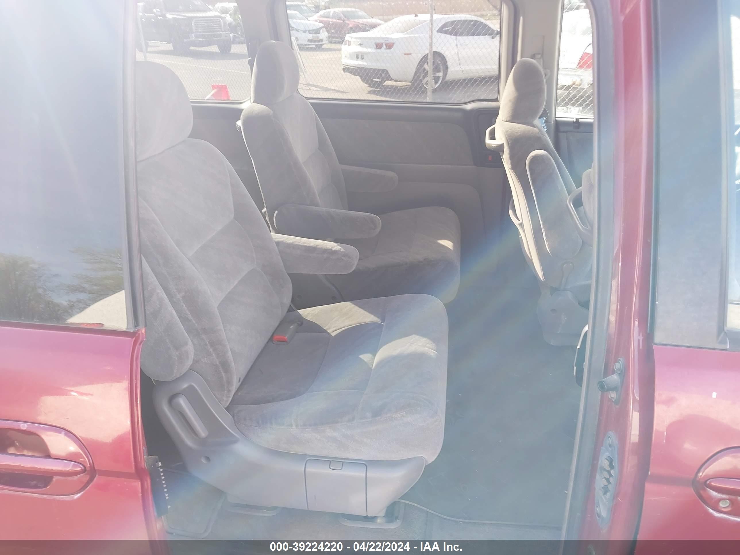 Photo 7 VIN: 2HKRL18622H556233 - HONDA ODYSSEY 