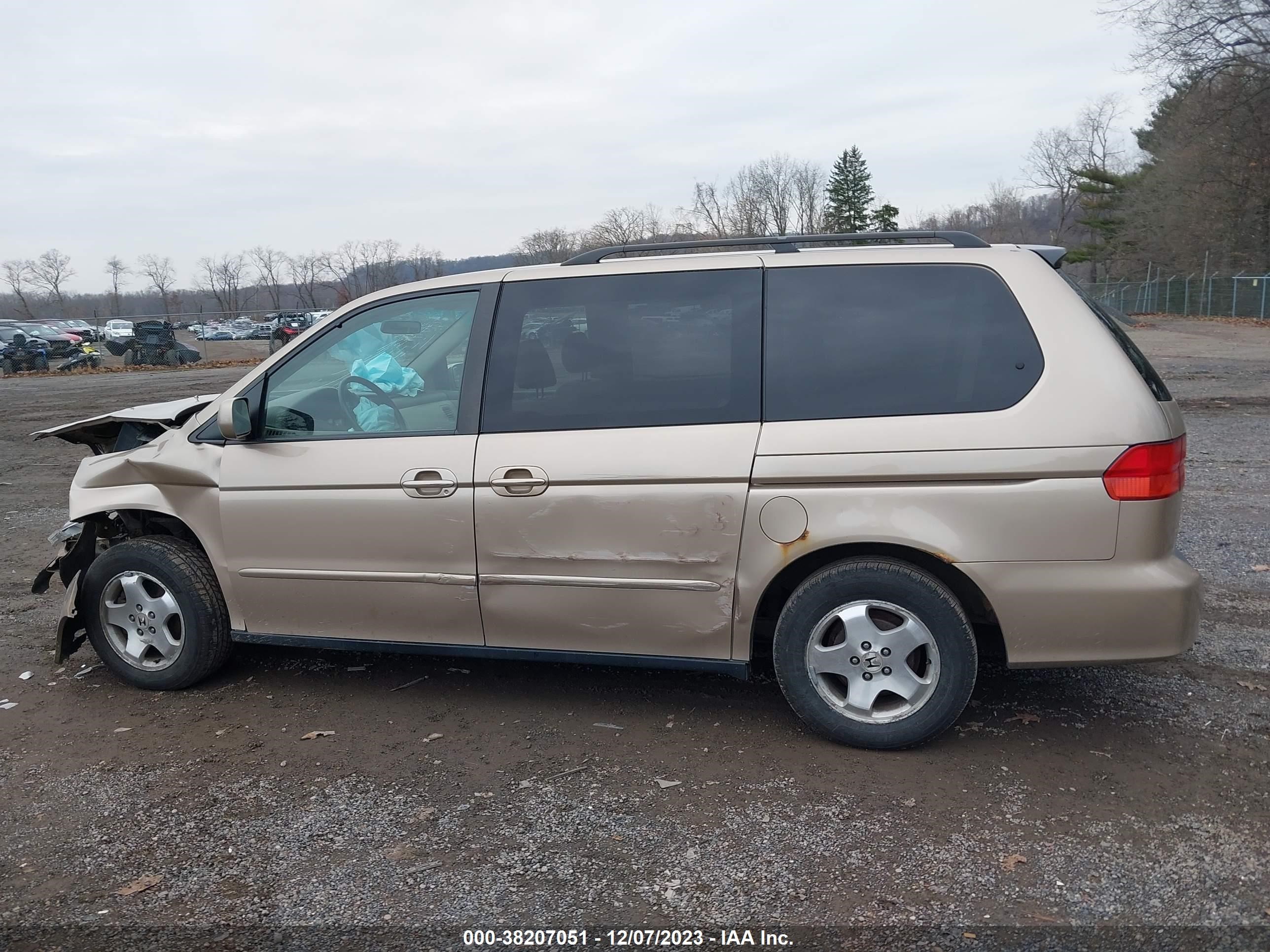 Photo 14 VIN: 2HKRL1862XH547863 - HONDA ODYSSEY 