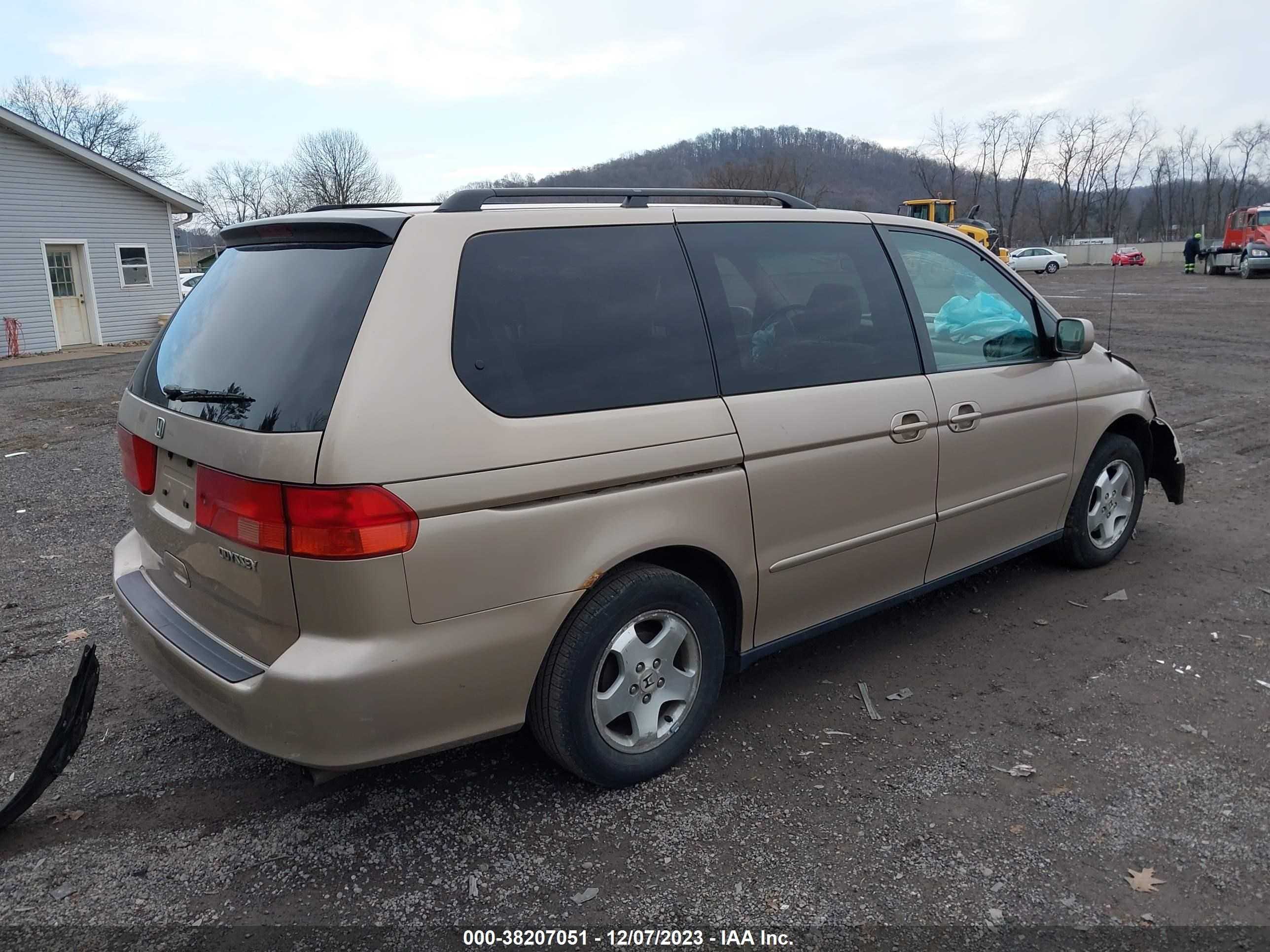 Photo 3 VIN: 2HKRL1862XH547863 - HONDA ODYSSEY 