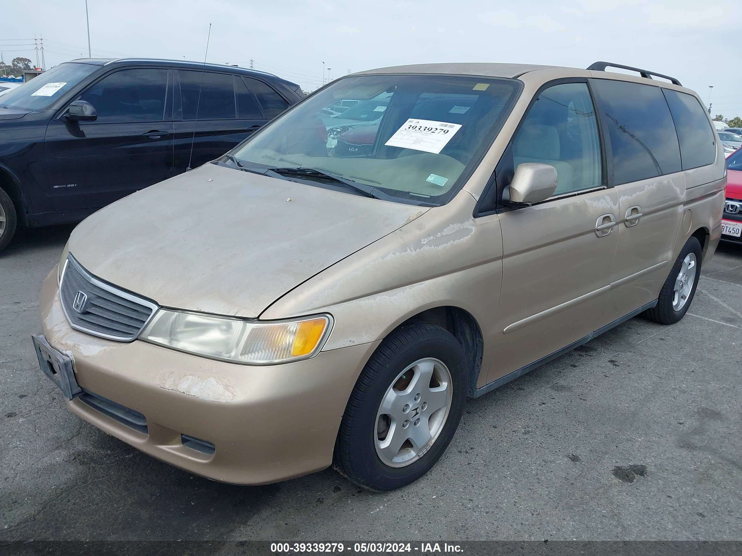 Photo 1 VIN: 2HKRL1862YH585143 - HONDA ODYSSEY 