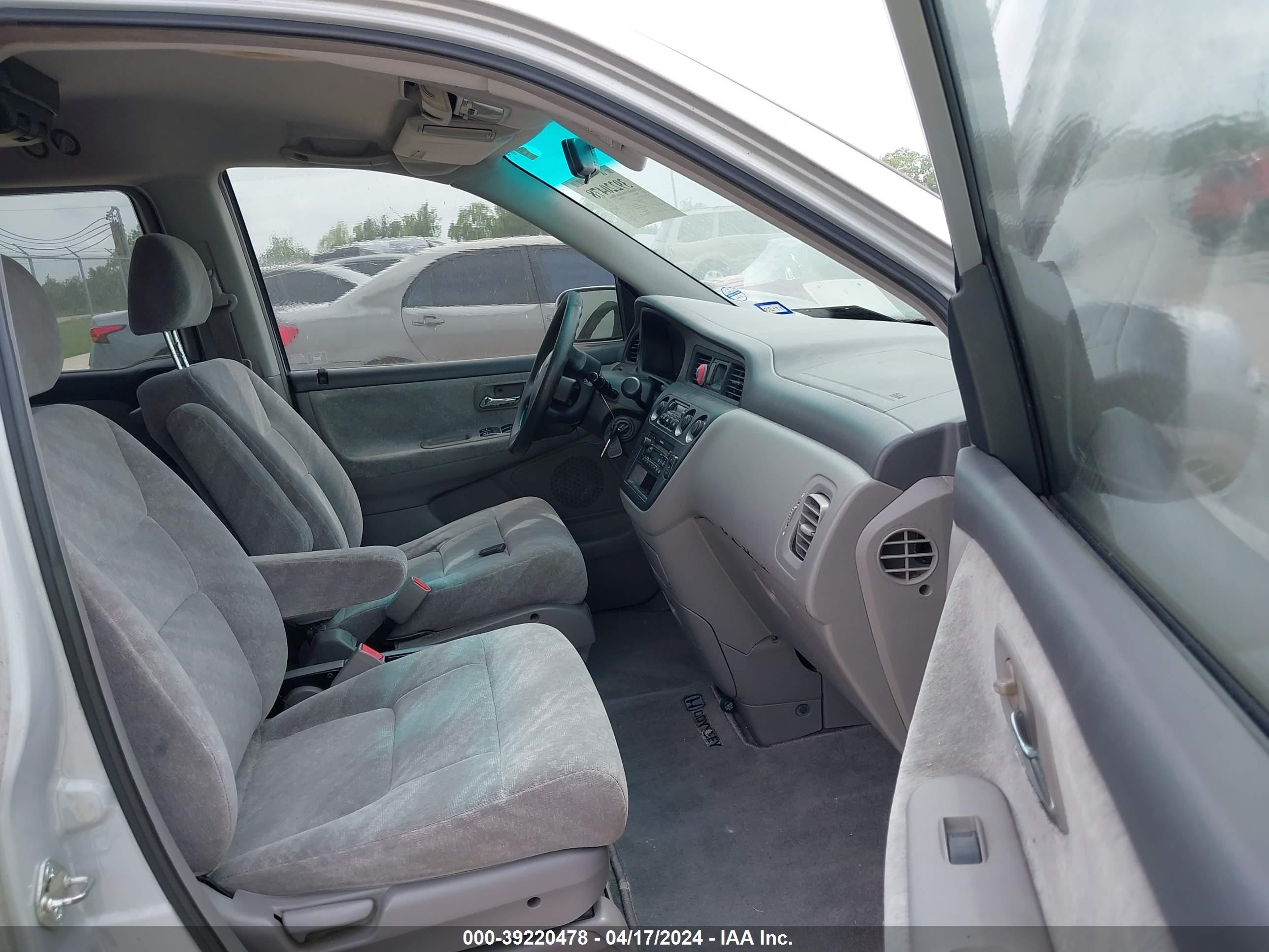 Photo 4 VIN: 2HKRL18632H546083 - HONDA ODYSSEY 