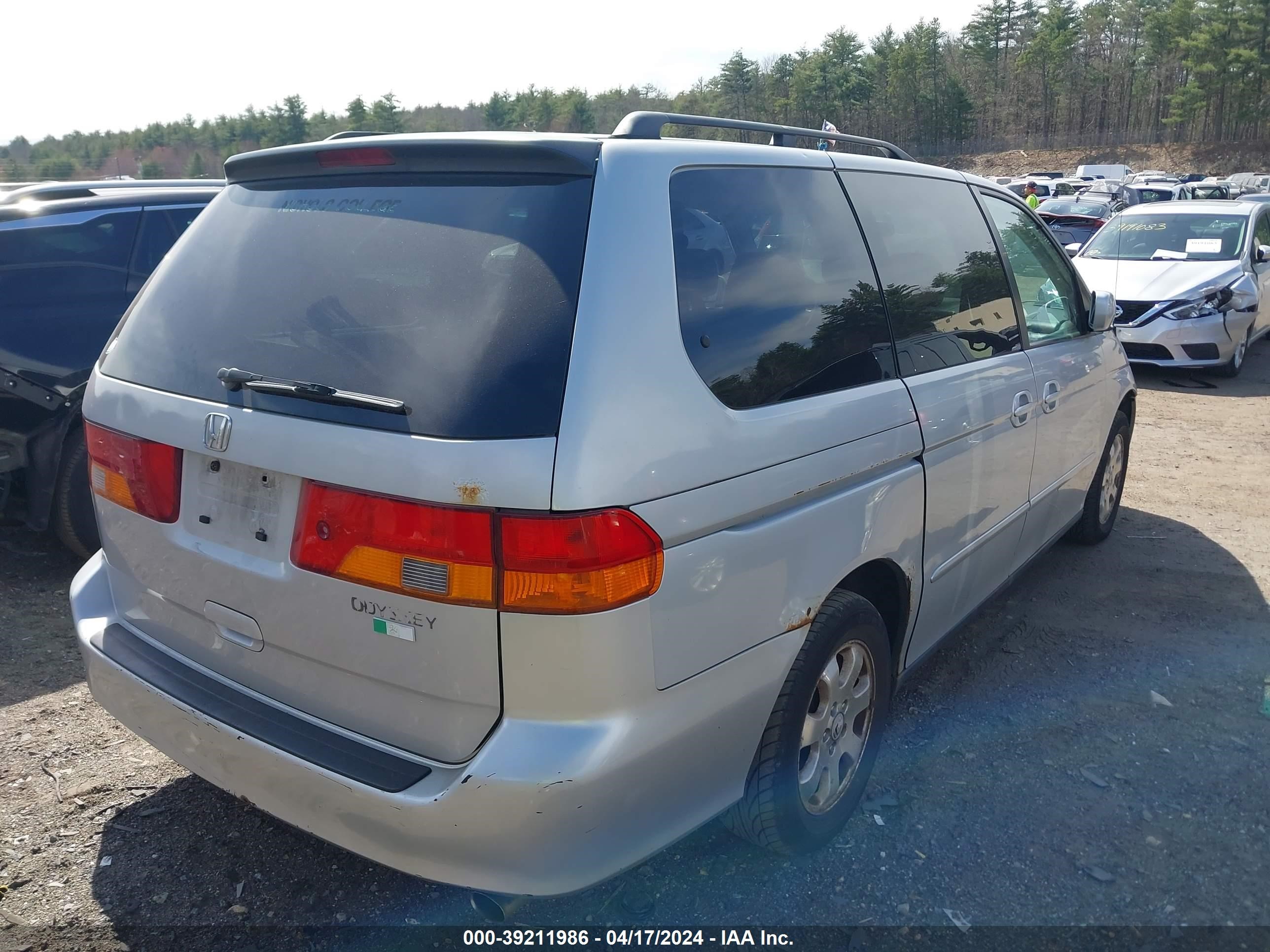 Photo 3 VIN: 2HKRL18644H500040 - HONDA ODYSSEY 