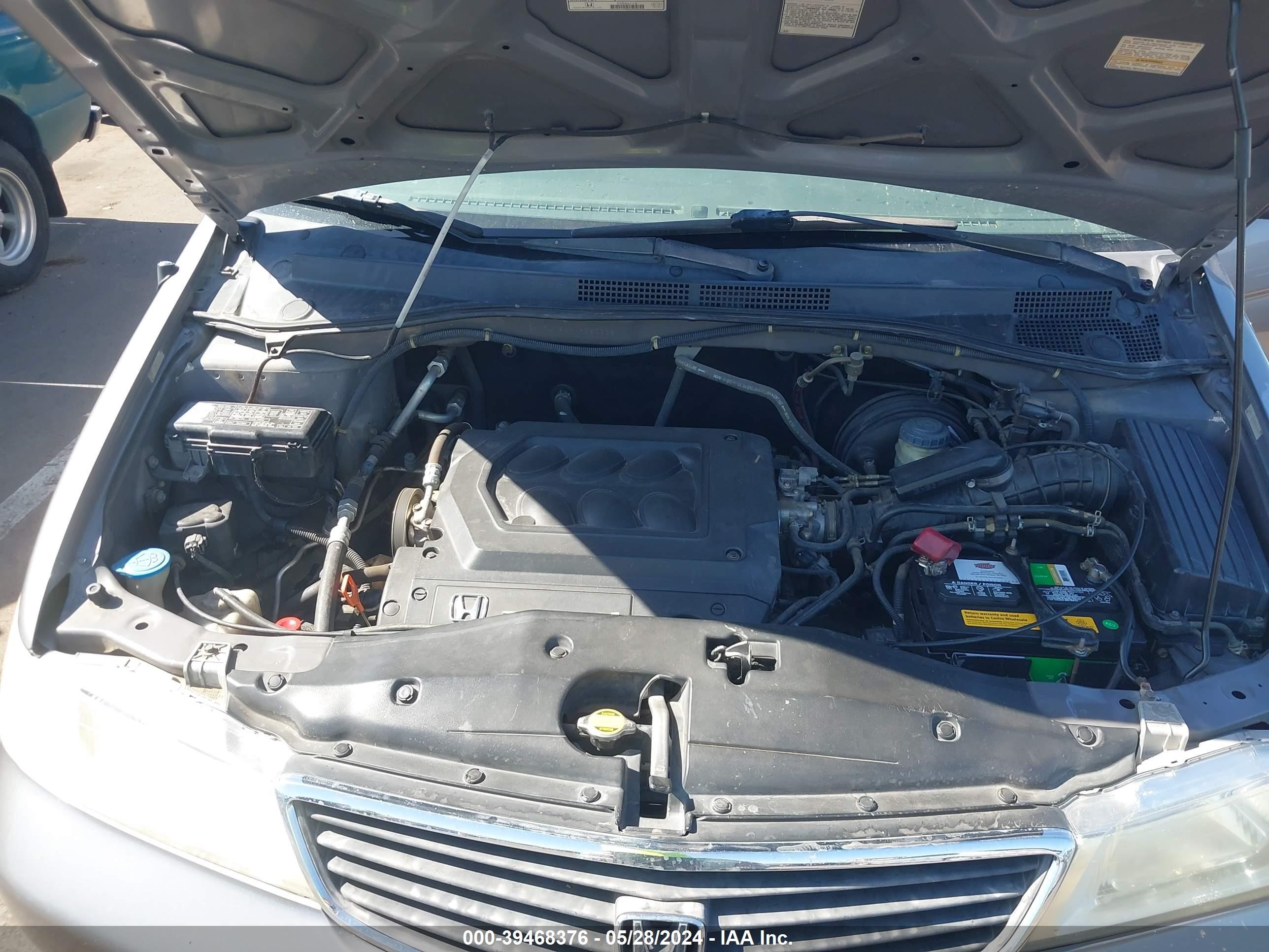 Photo 9 VIN: 2HKRL1864YH552368 - HONDA ODYSSEY 