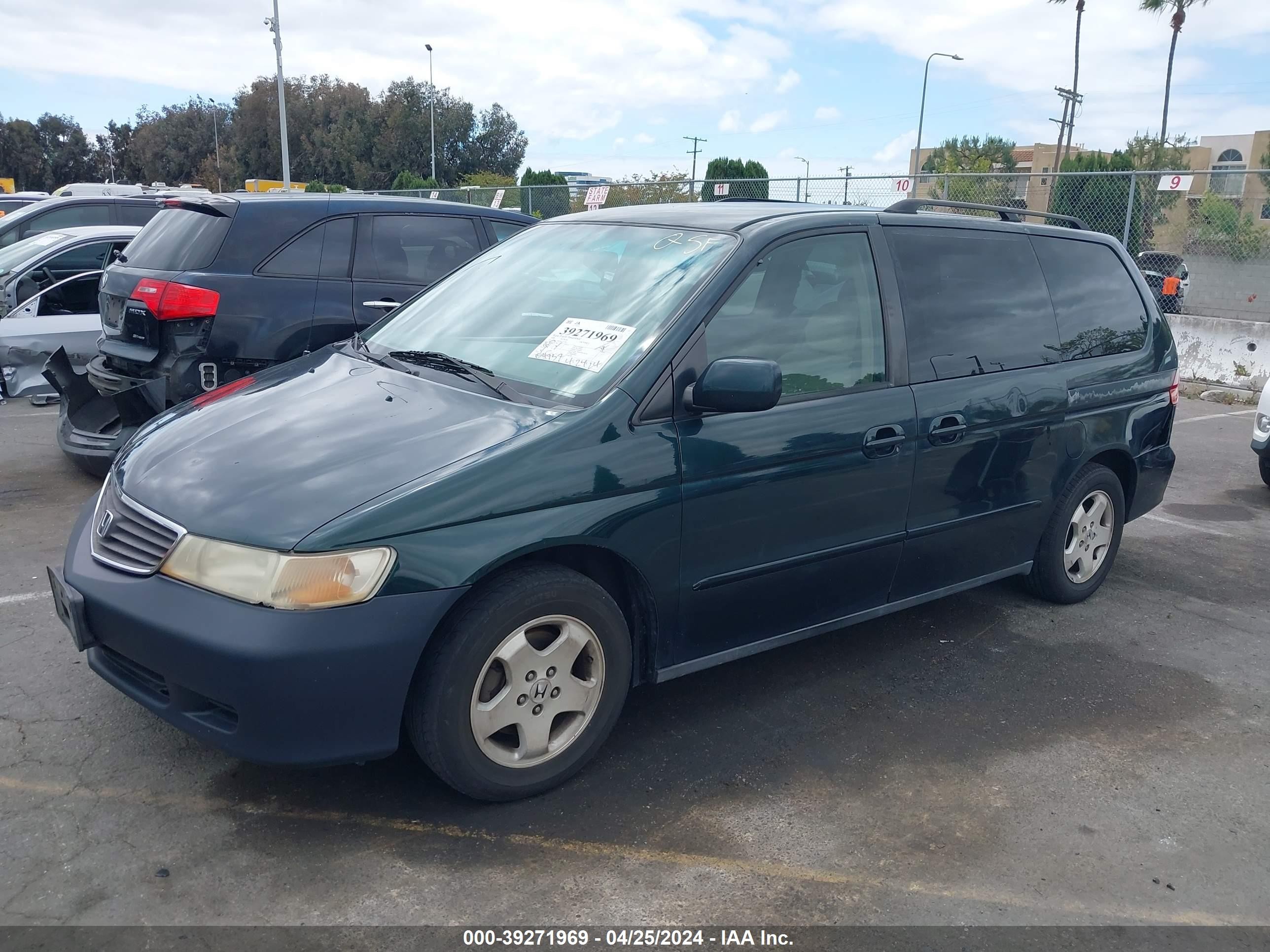 Photo 1 VIN: 2HKRL1865XH541359 - HONDA ODYSSEY 