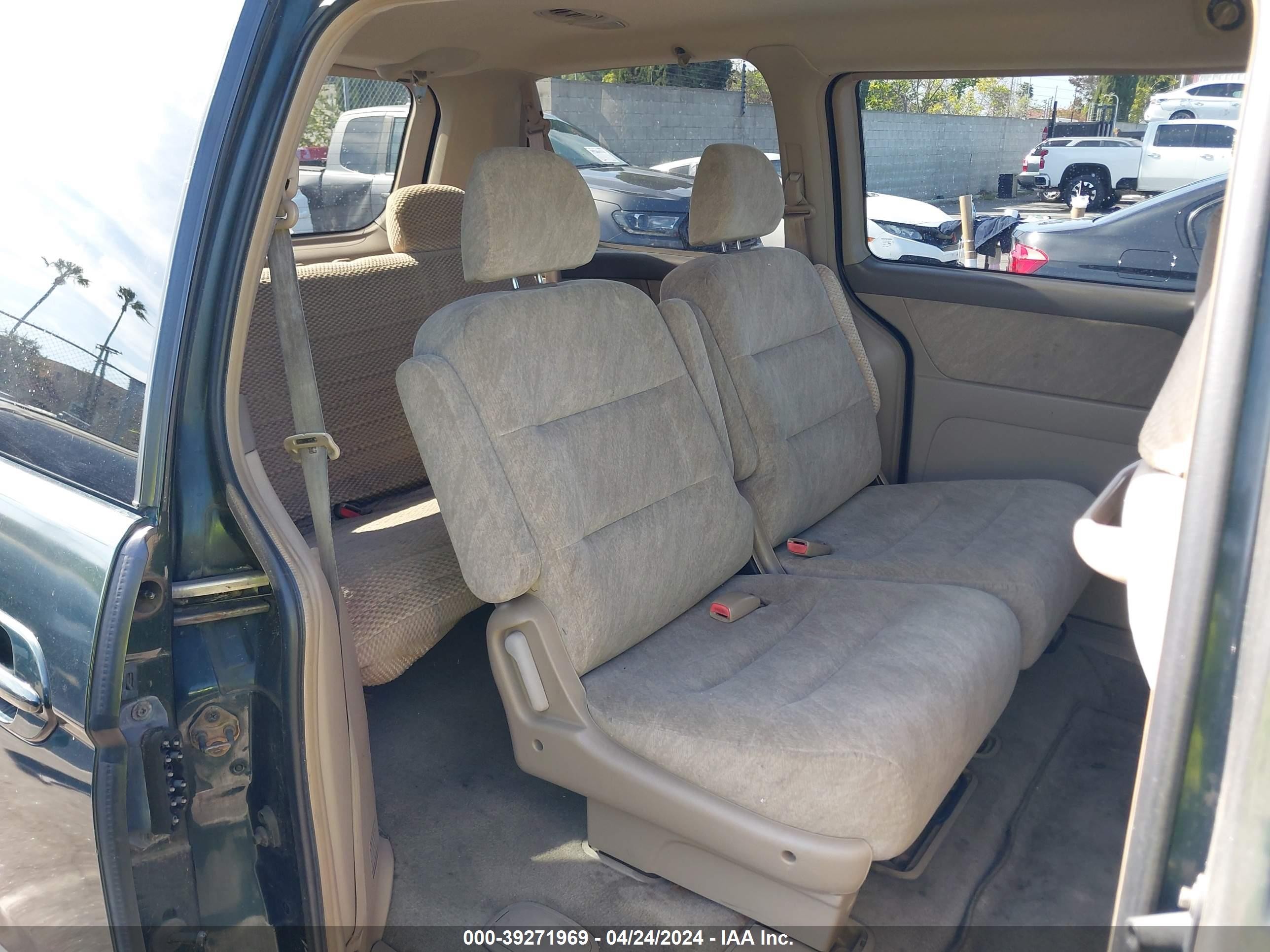 Photo 7 VIN: 2HKRL1865XH541359 - HONDA ODYSSEY 