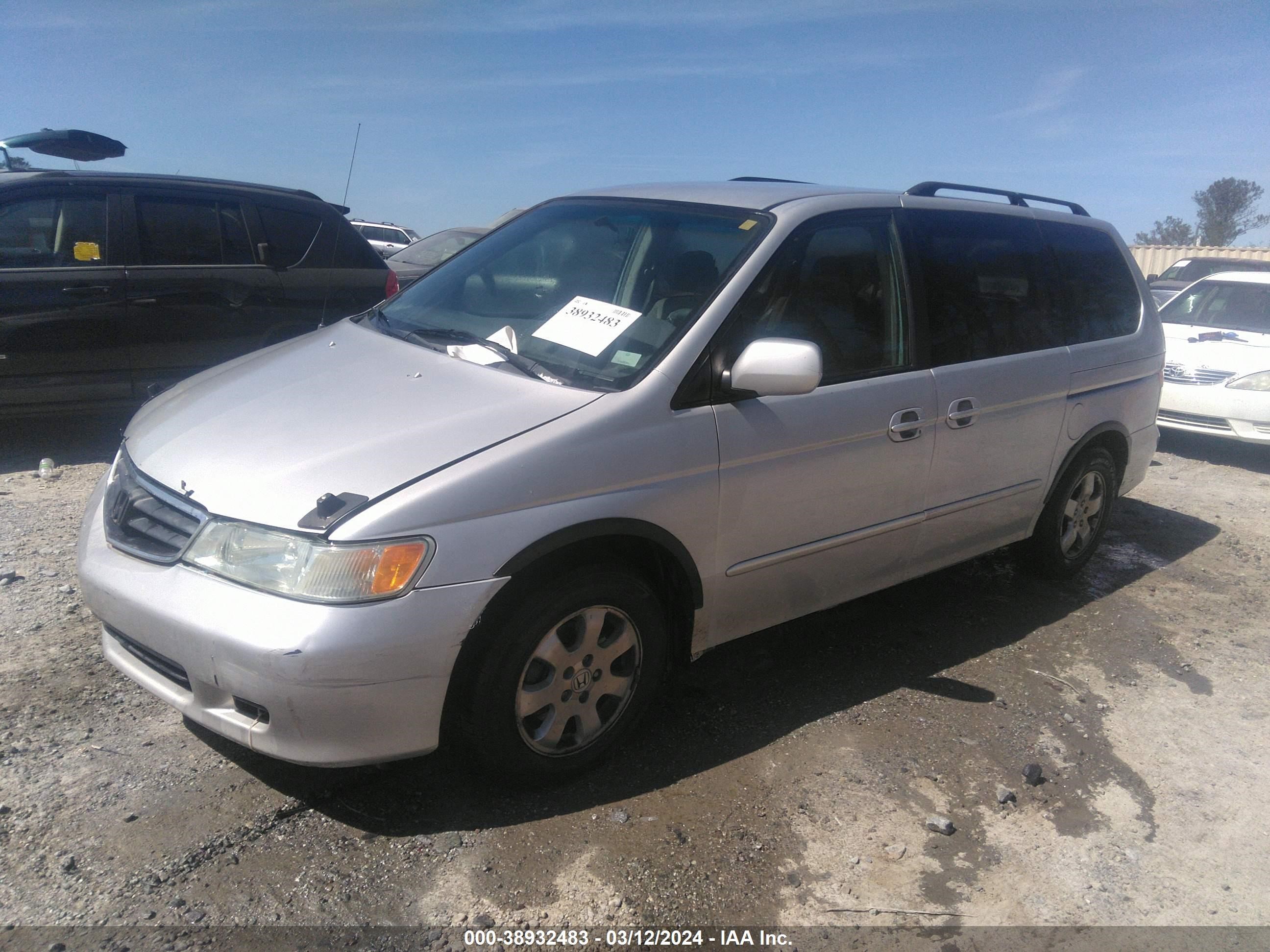 Photo 1 VIN: 2HKRL18662H547079 - HONDA ODYSSEY 