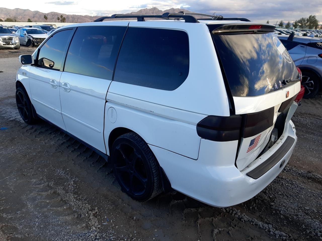 Photo 1 VIN: 2HKRL1866YH559743 - HONDA ODYSSEY 