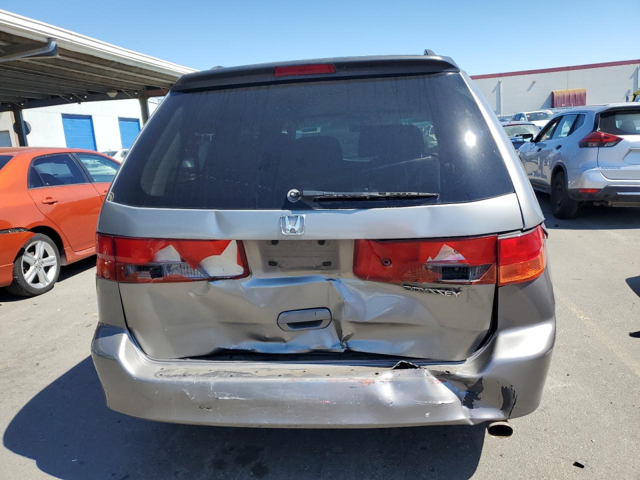 Photo 5 VIN: 2HKRL1867YH532714 - HONDA ODYSSEY 