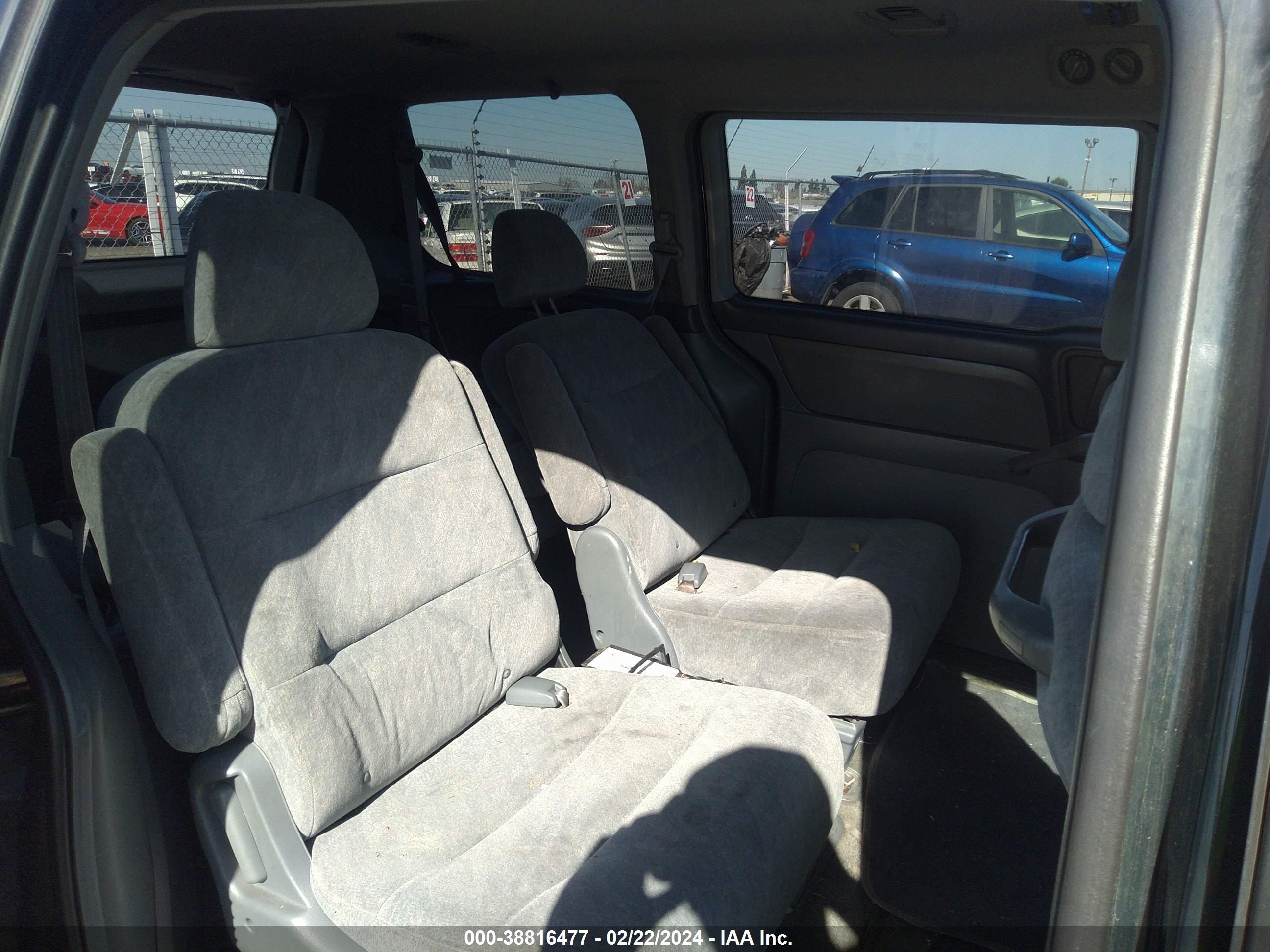 Photo 7 VIN: 2HKRL18681H005254 - HONDA ODYSSEY 