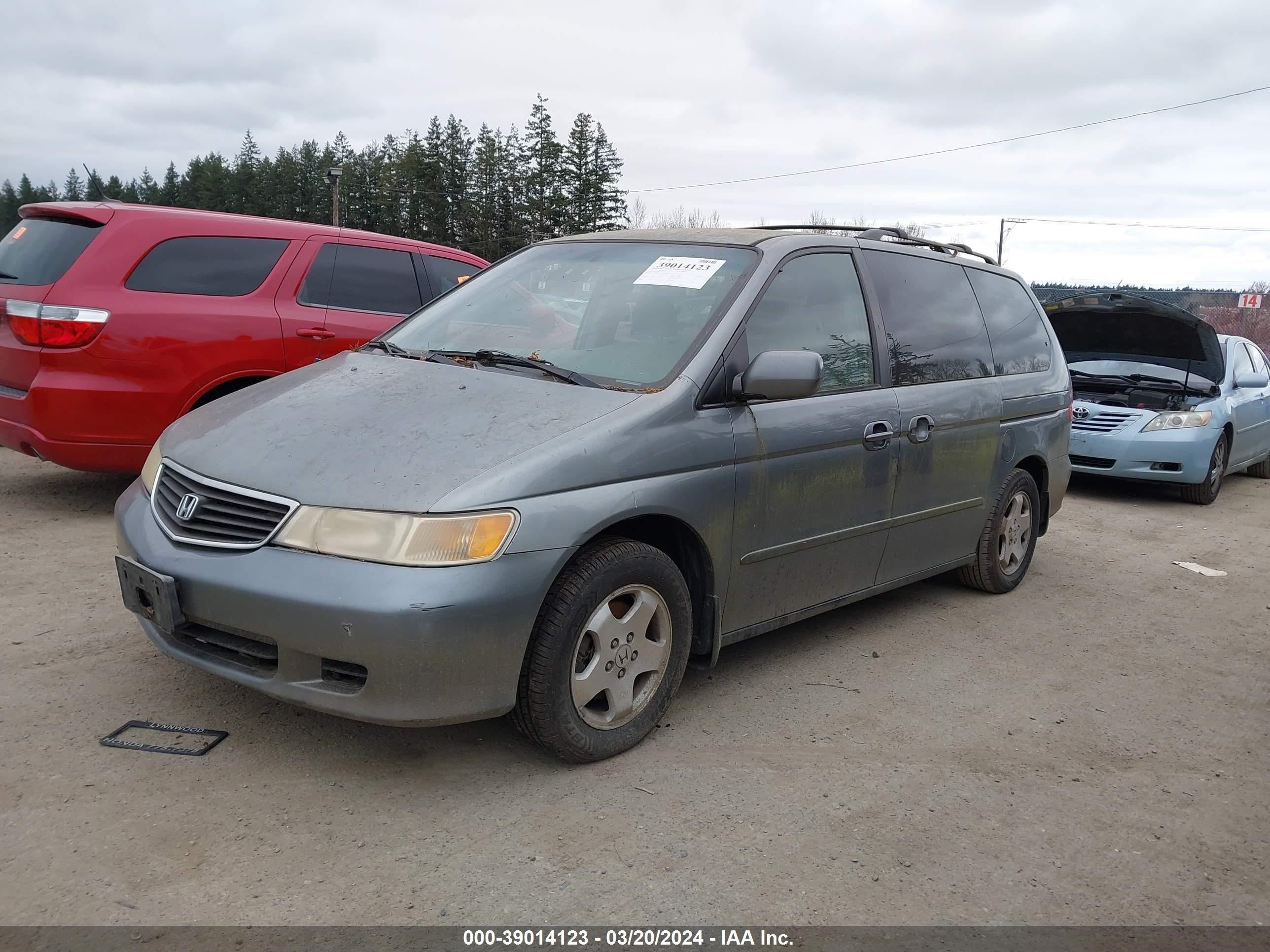 Photo 1 VIN: 2HKRL1868XH516052 - HONDA ODYSSEY 