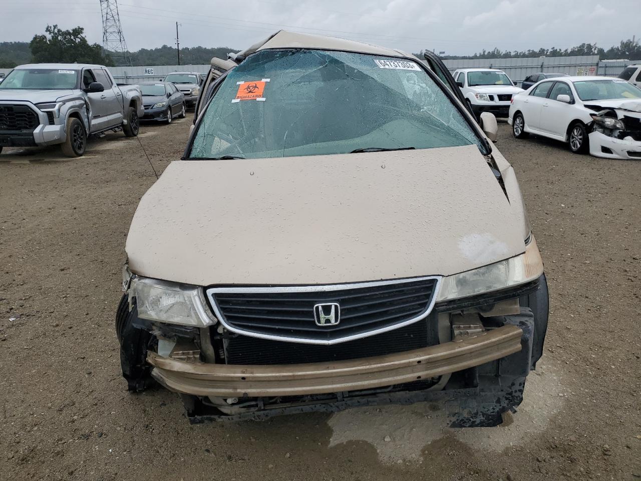 Photo 4 VIN: 2HKRL1868YH526324 - HONDA ODYSSEY 