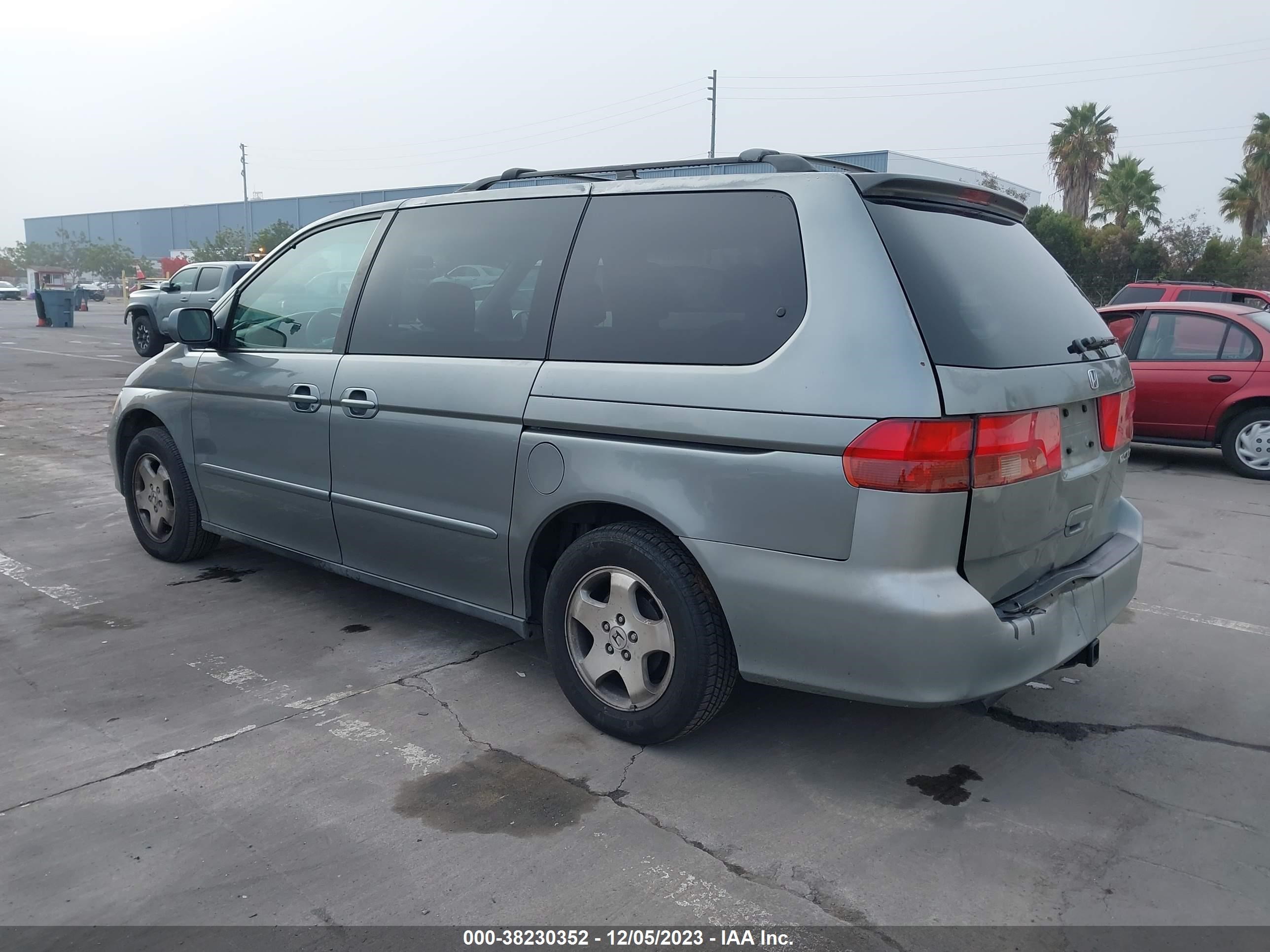 Photo 2 VIN: 2HKRL18691H604292 - HONDA ODYSSEY 