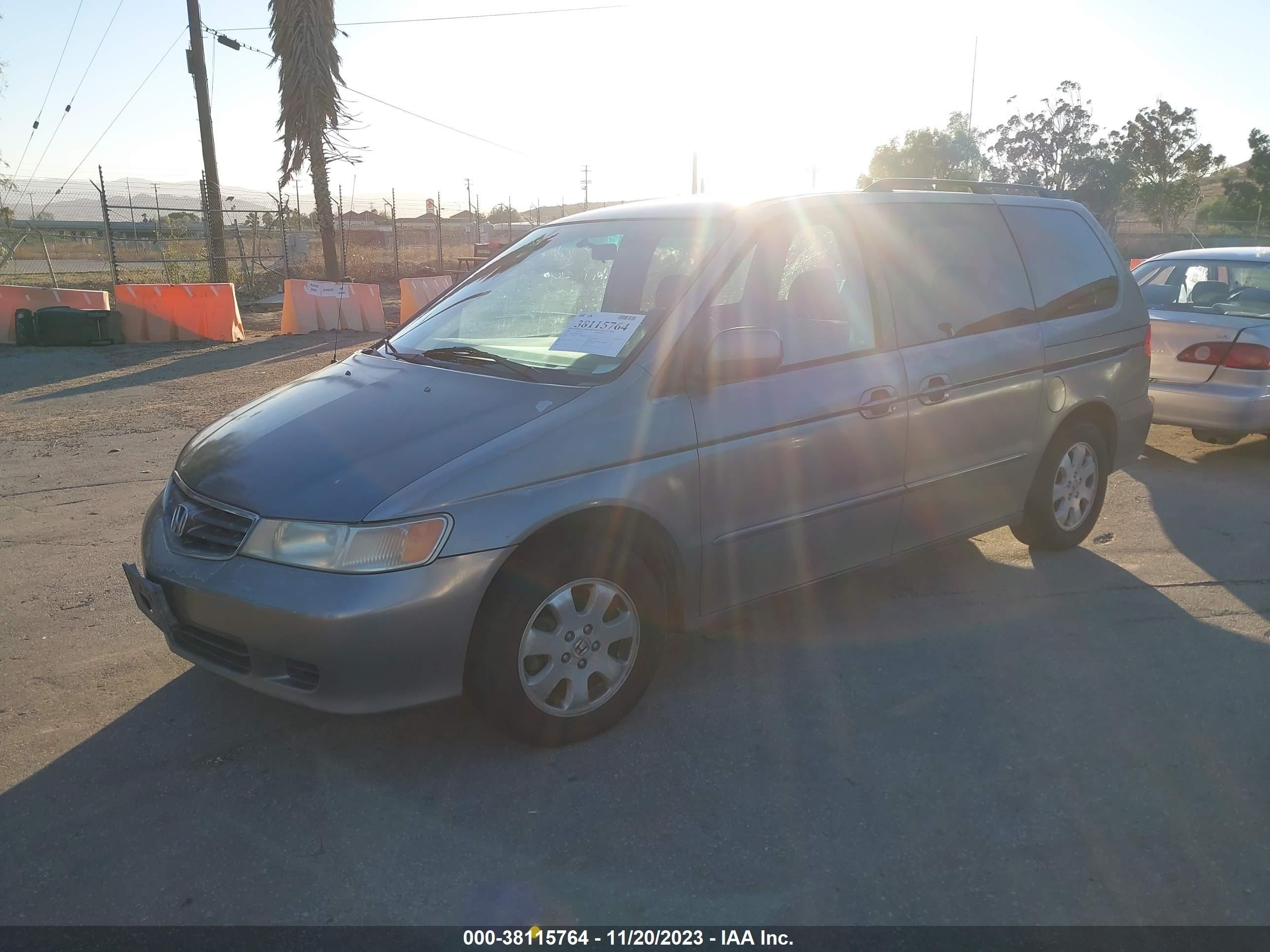 Photo 1 VIN: 2HKRL18692H541678 - HONDA ODYSSEY 