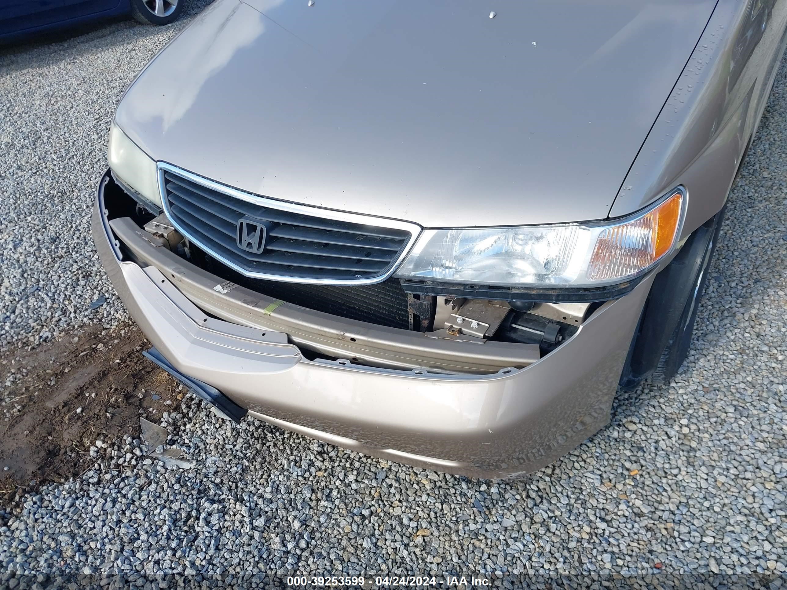 Photo 12 VIN: 2HKRL1869YH572678 - HONDA ODYSSEY 