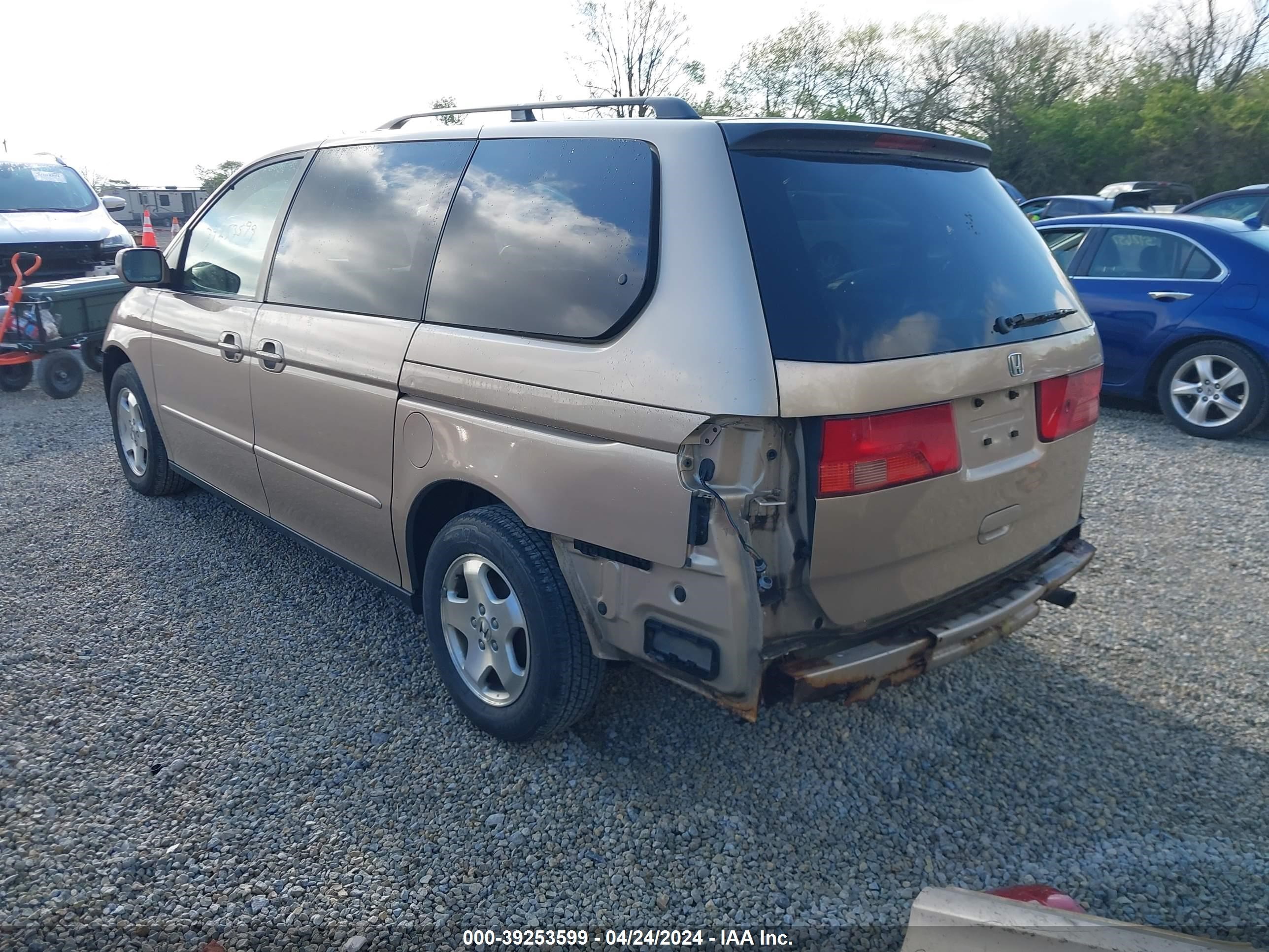 Photo 2 VIN: 2HKRL1869YH572678 - HONDA ODYSSEY 