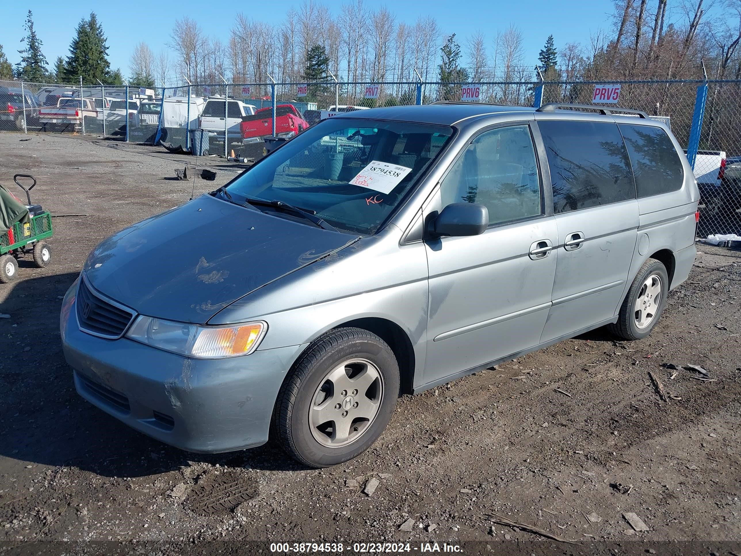 Photo 1 VIN: 2HKRL1869YH583356 - HONDA ODYSSEY 