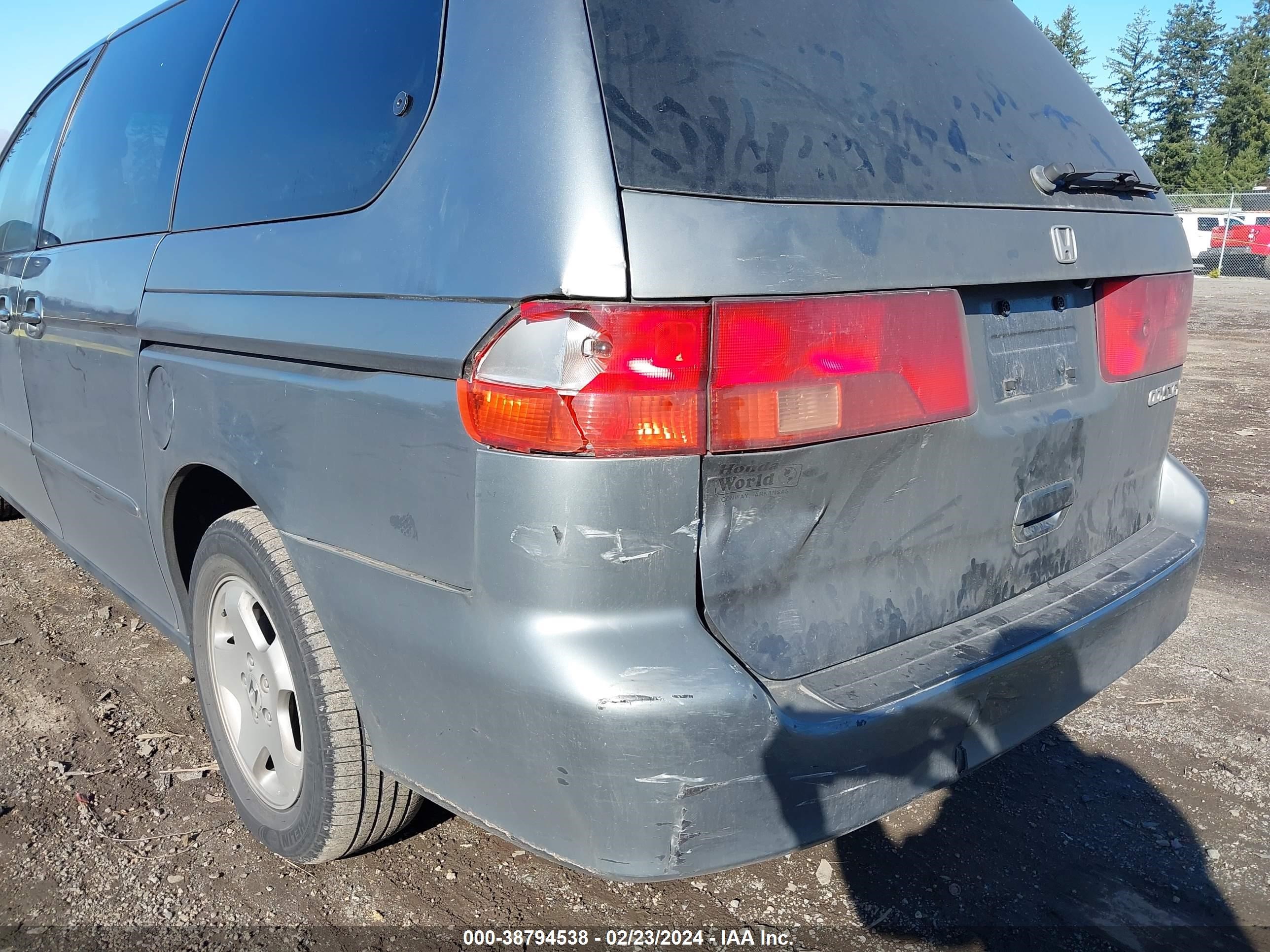 Photo 5 VIN: 2HKRL1869YH583356 - HONDA ODYSSEY 